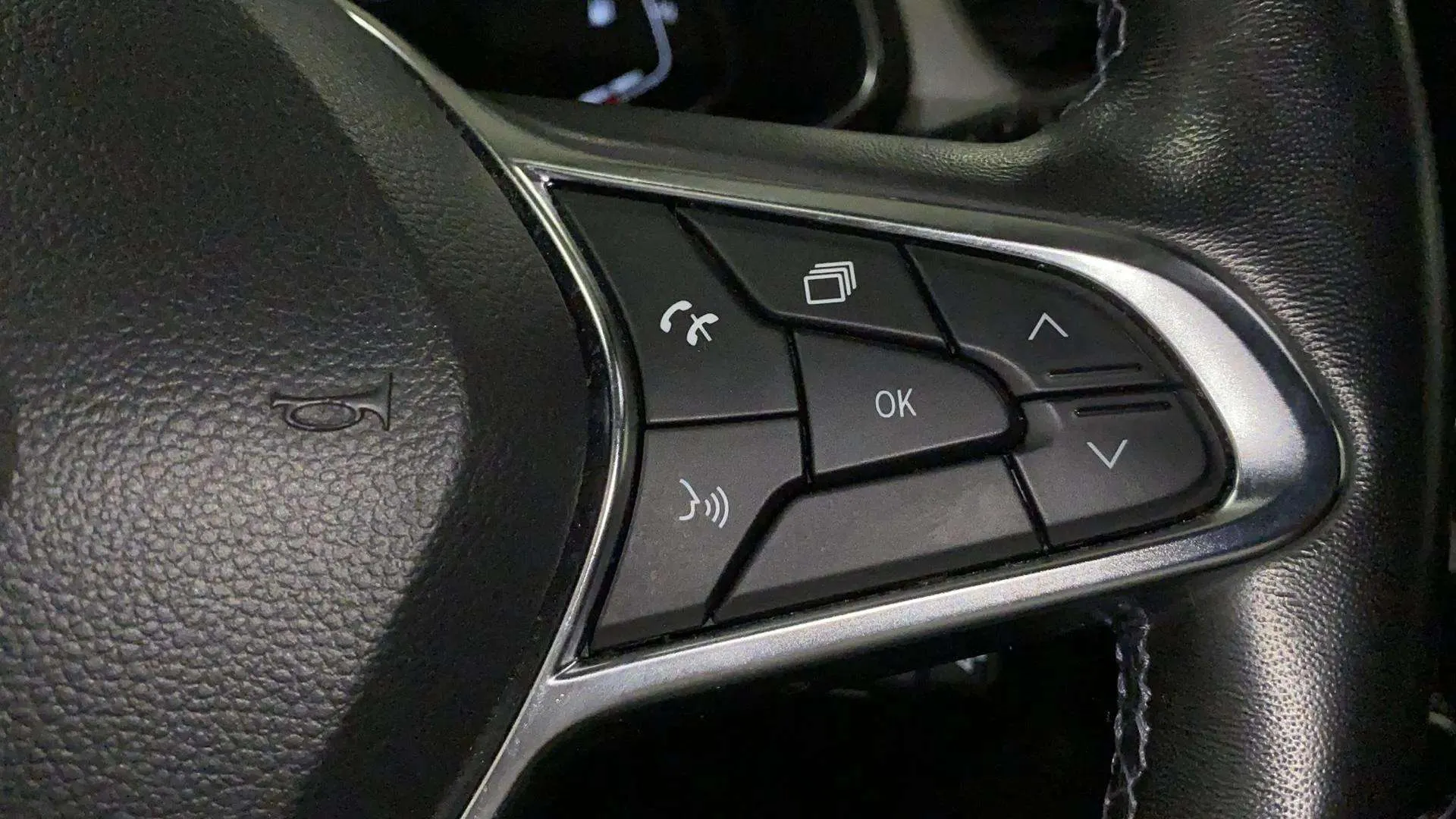 Renault Captur Intens TCe 90 - foto 18