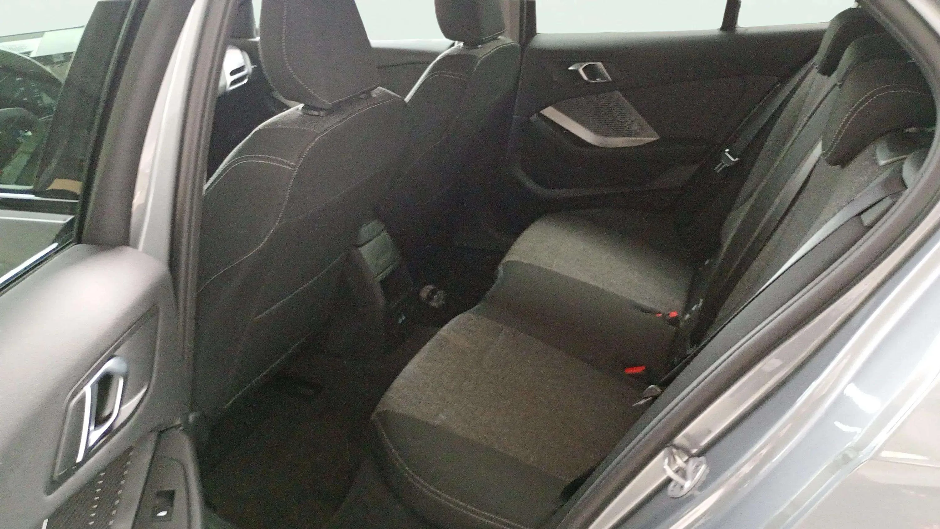 BMW Serie 1 118d - foto 24