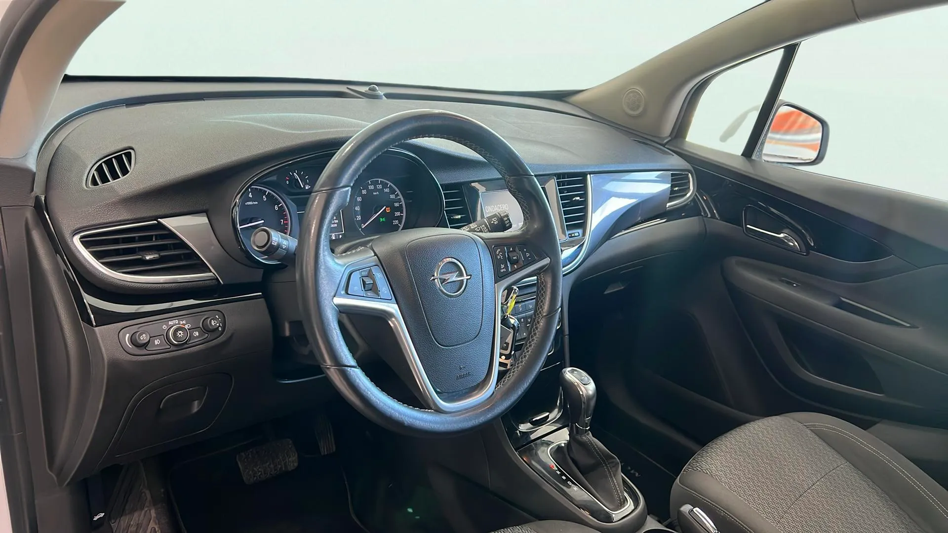 Opel Mokka 1.4 T 4x2 Selective - foto 9