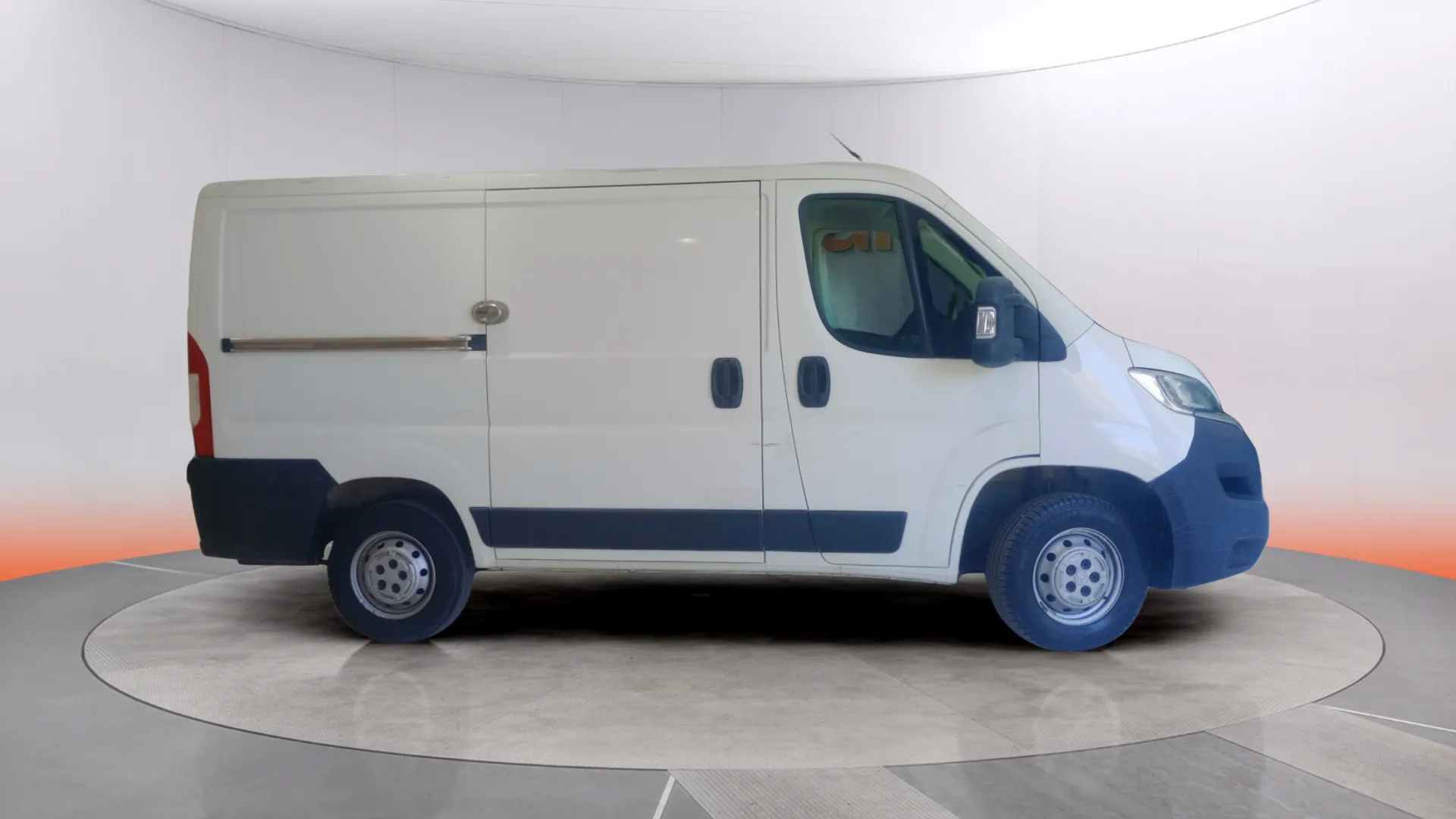 Citroën Jumper Furgón Diesel Jumper Fg. 2.0BlueHDi 30 L1H1 130 - foto 3