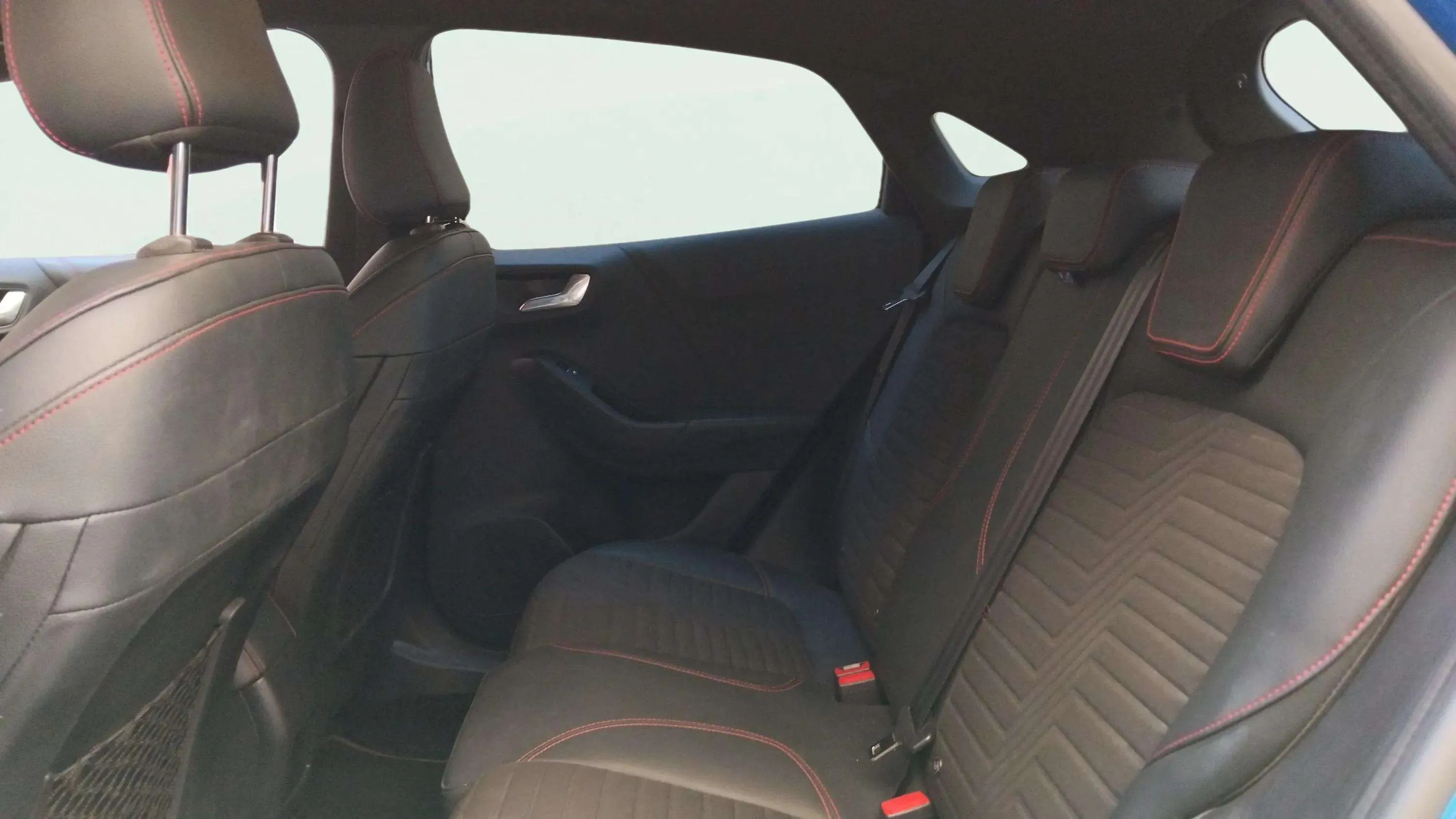 Ford Puma 1.0 EcoBoost ST-Line X MHEV - foto 31