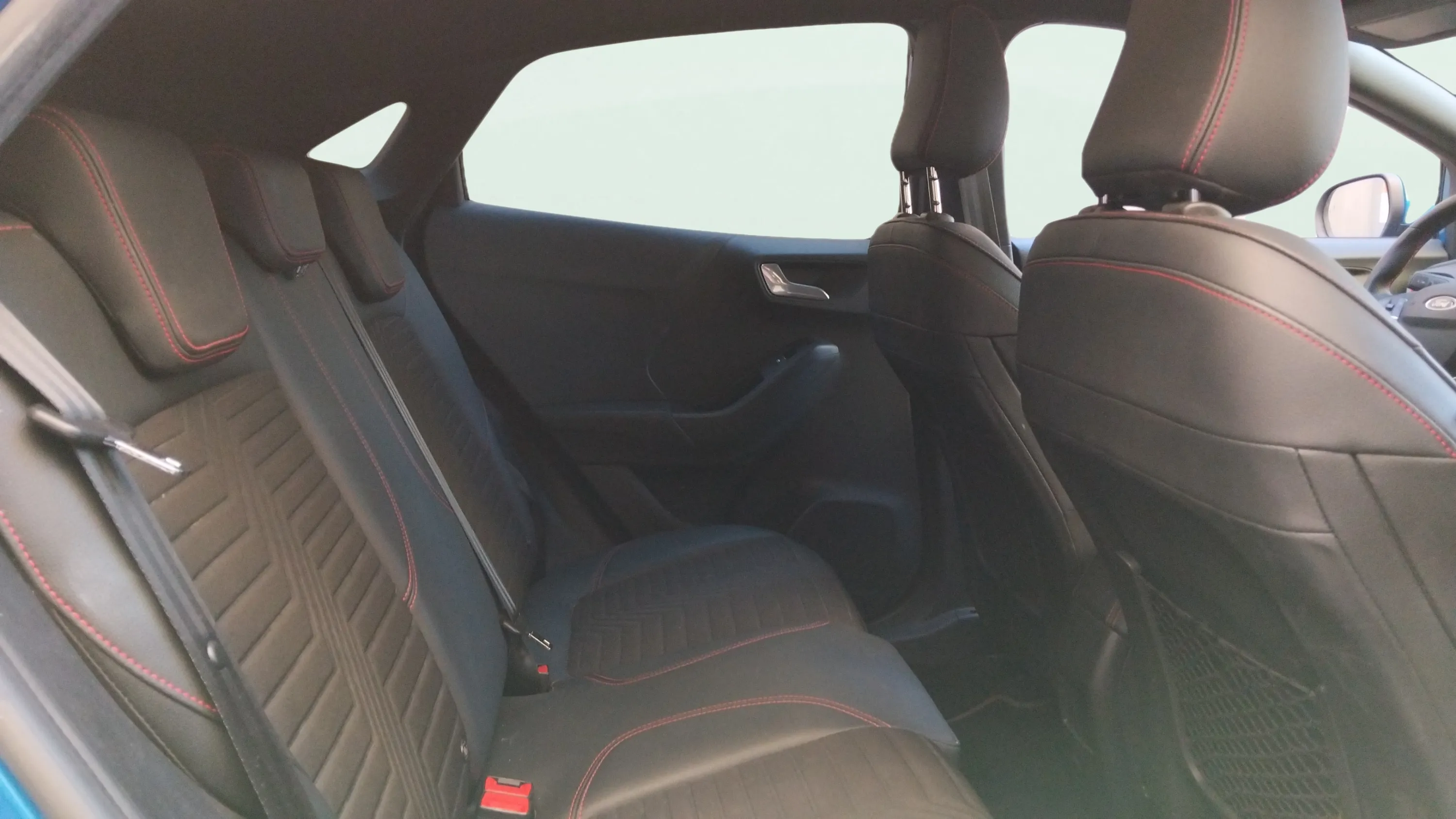 Ford Puma 1.0 EcoBoost ST-Line X MHEV - foto 7
