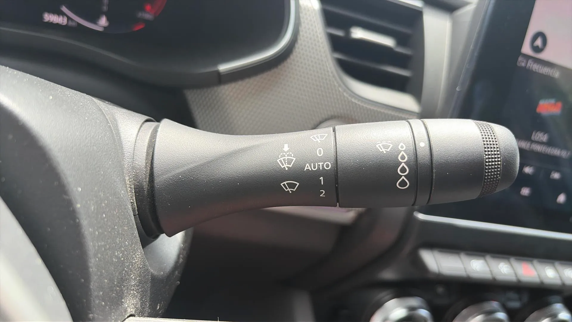 Renault Arkana Evolution TCe EDC mild hybr - foto 18