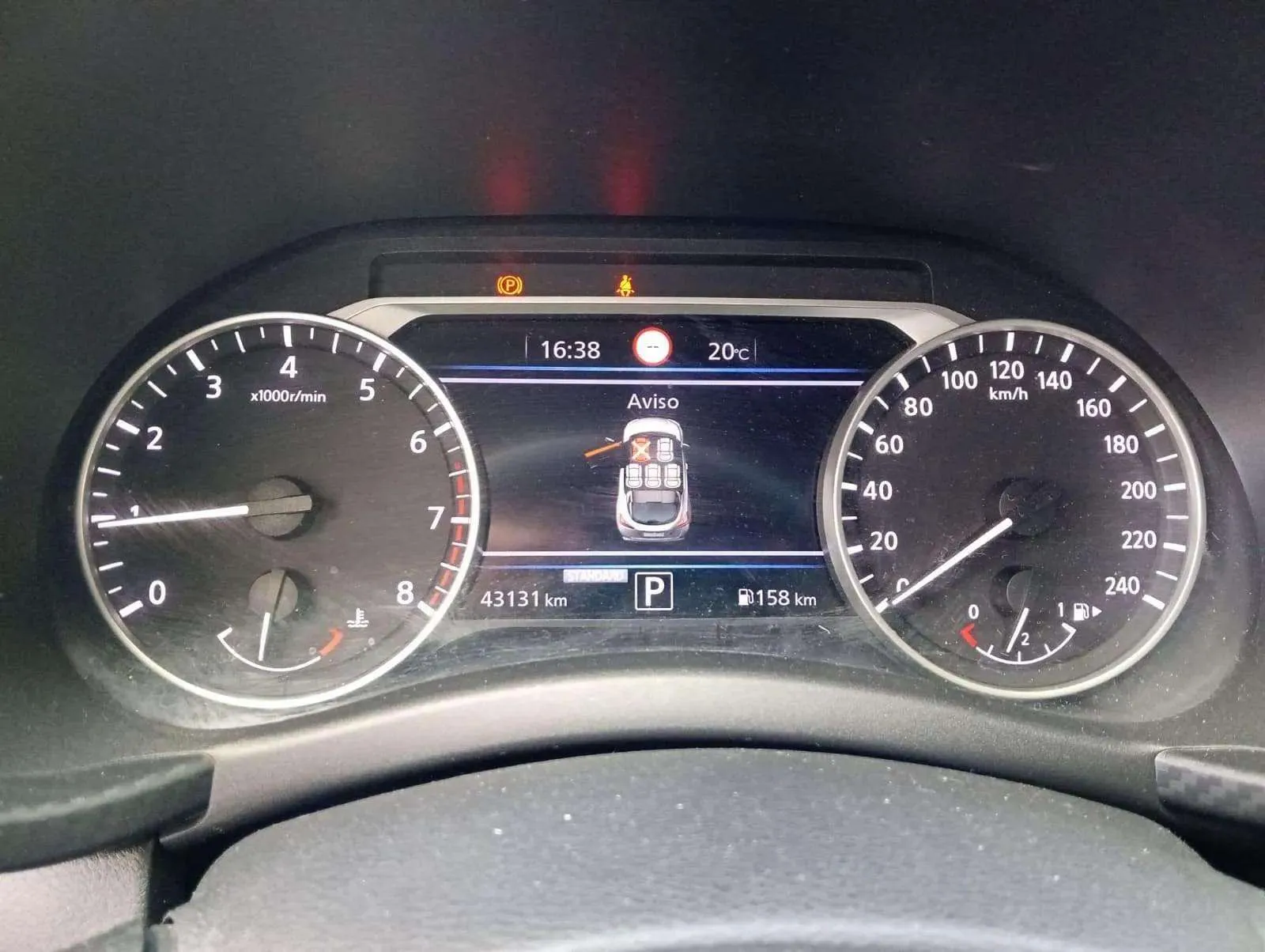 Nissan Juke DIG-T DCT Acenta - foto 14