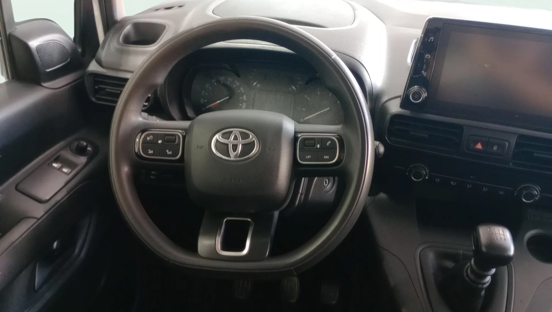Toyota Proace City 1.5D Active - foto 13