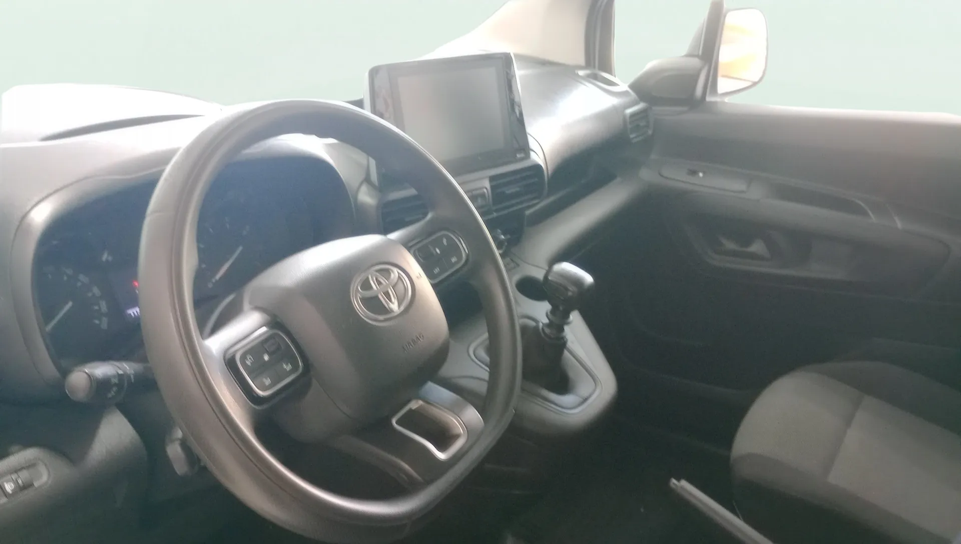 Toyota Proace City 1.5D Active - foto 8
