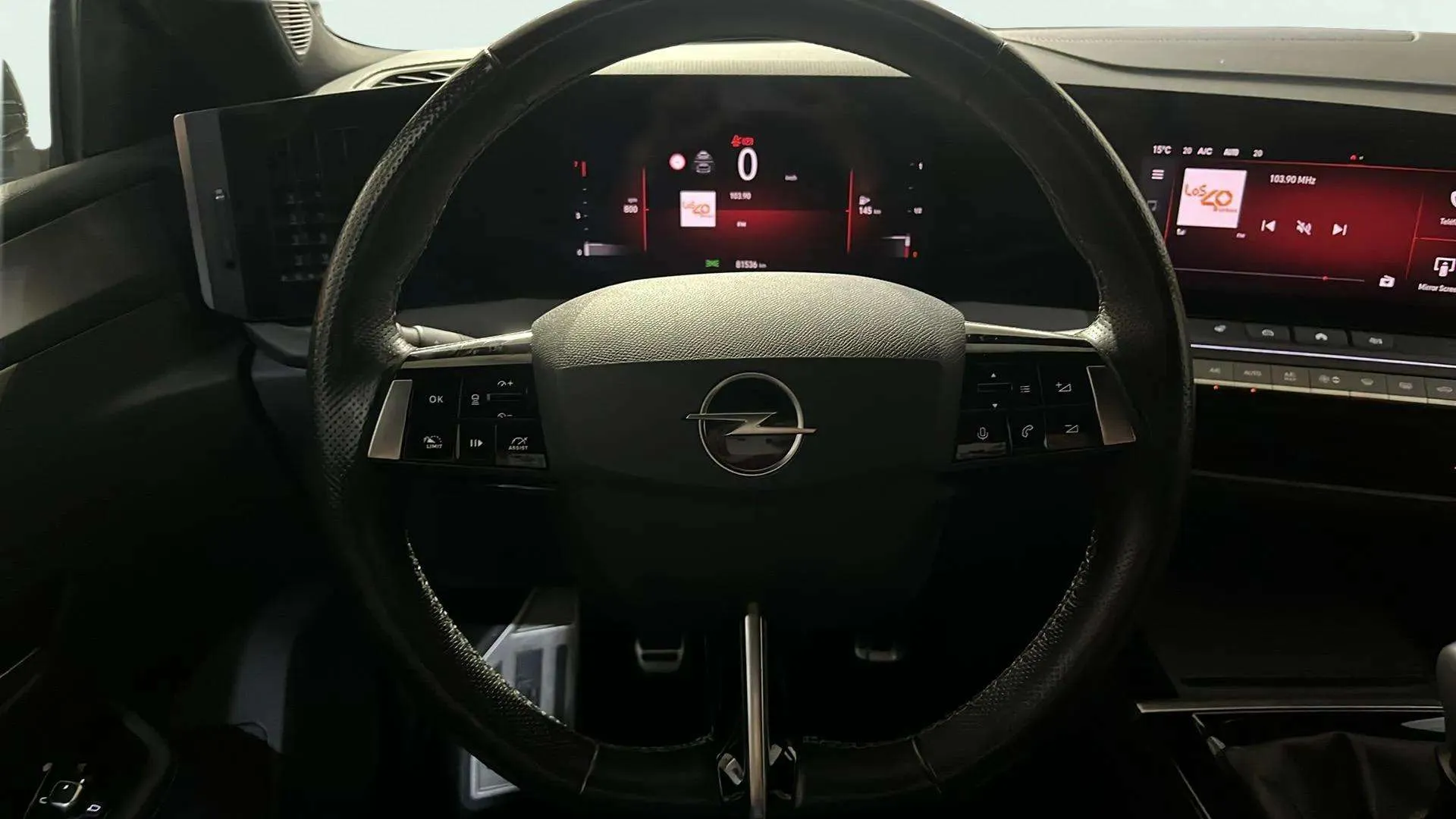Opel Astra 1.2T XHT GS - foto 9