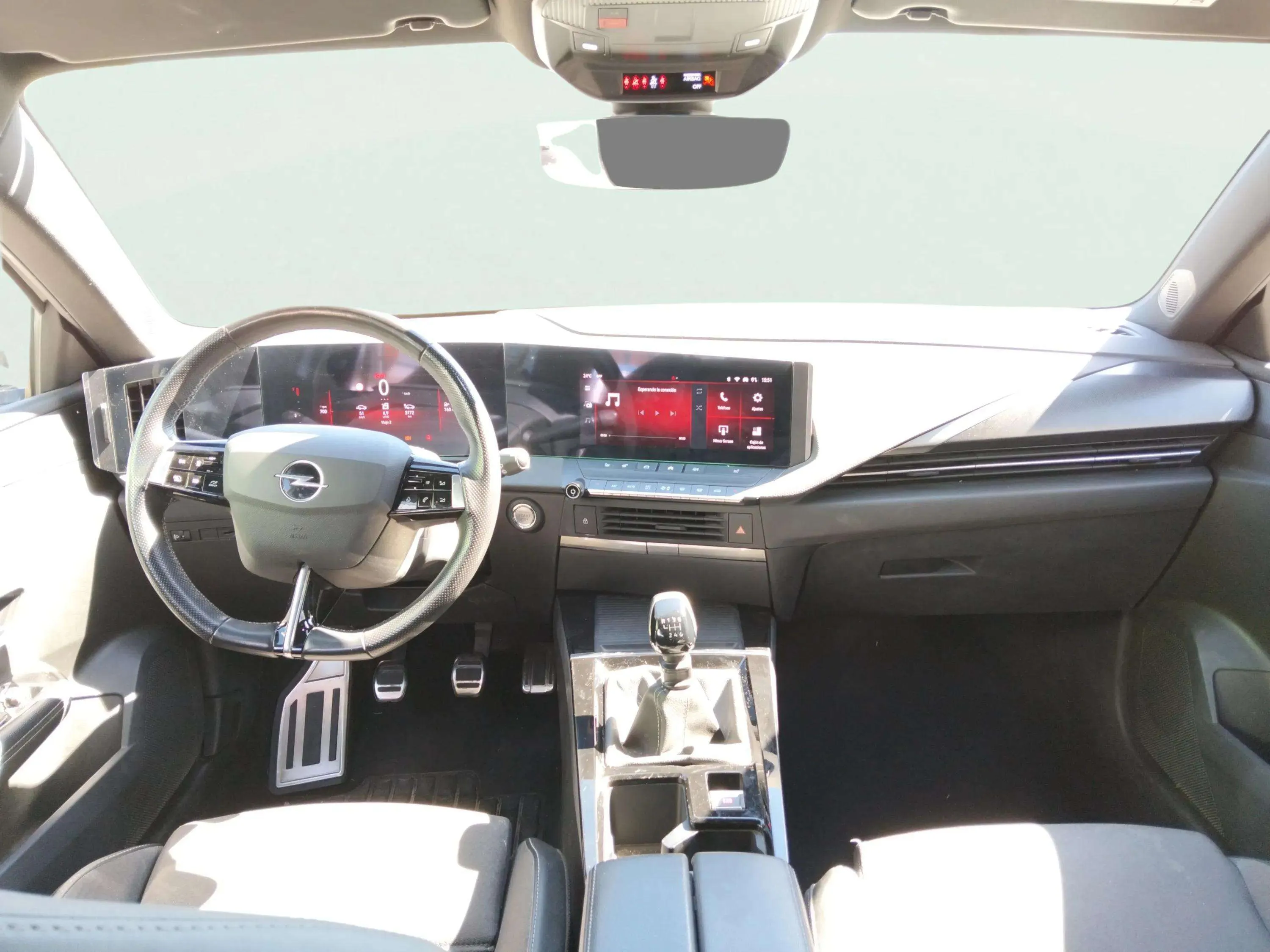 Opel Astra 1.2T XHT GS - foto 9