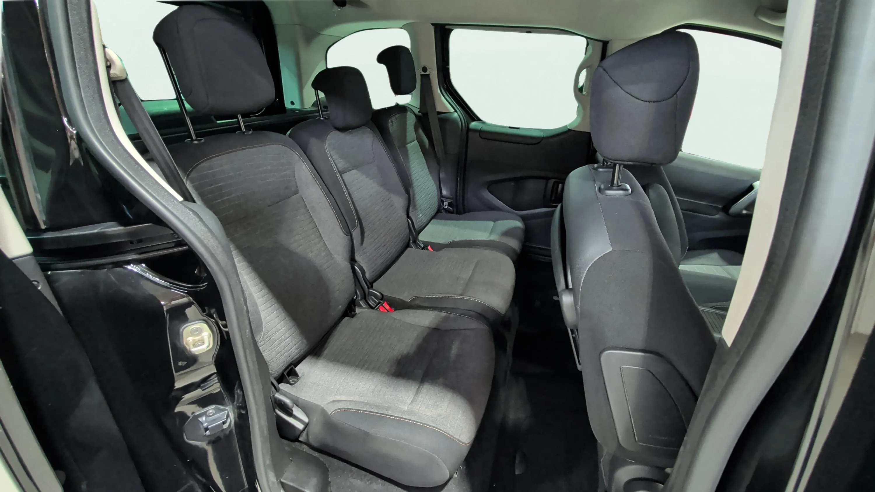 Citroën Berlingo Talla M PureTech 110 Feel - foto 19