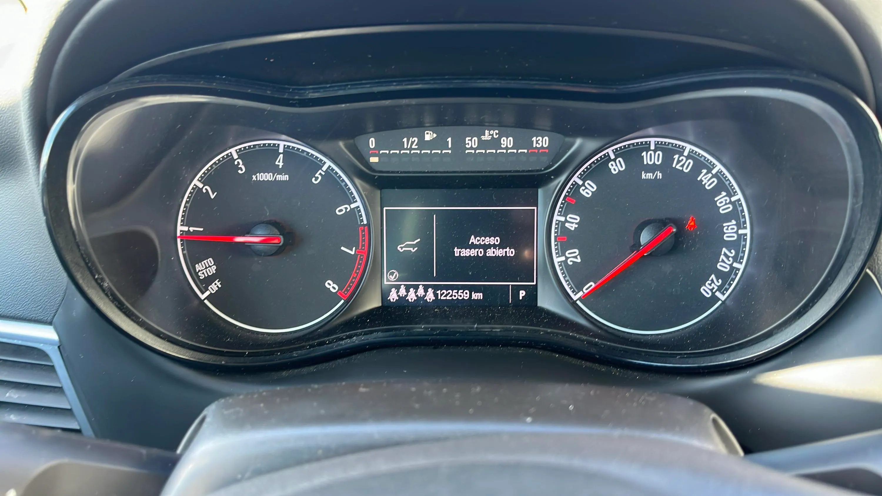 Opel Zafira 1.6 T Innovation - foto 14
