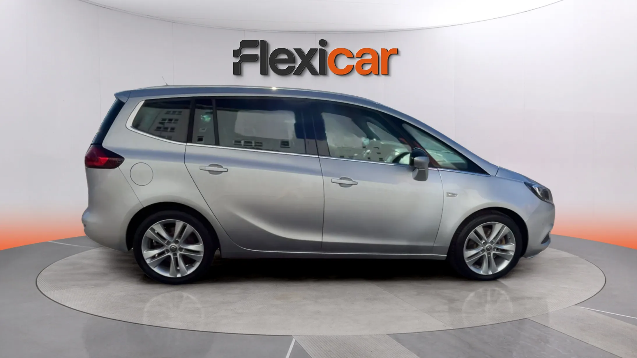 Opel Zafira 1.6 T Innovation - foto 4