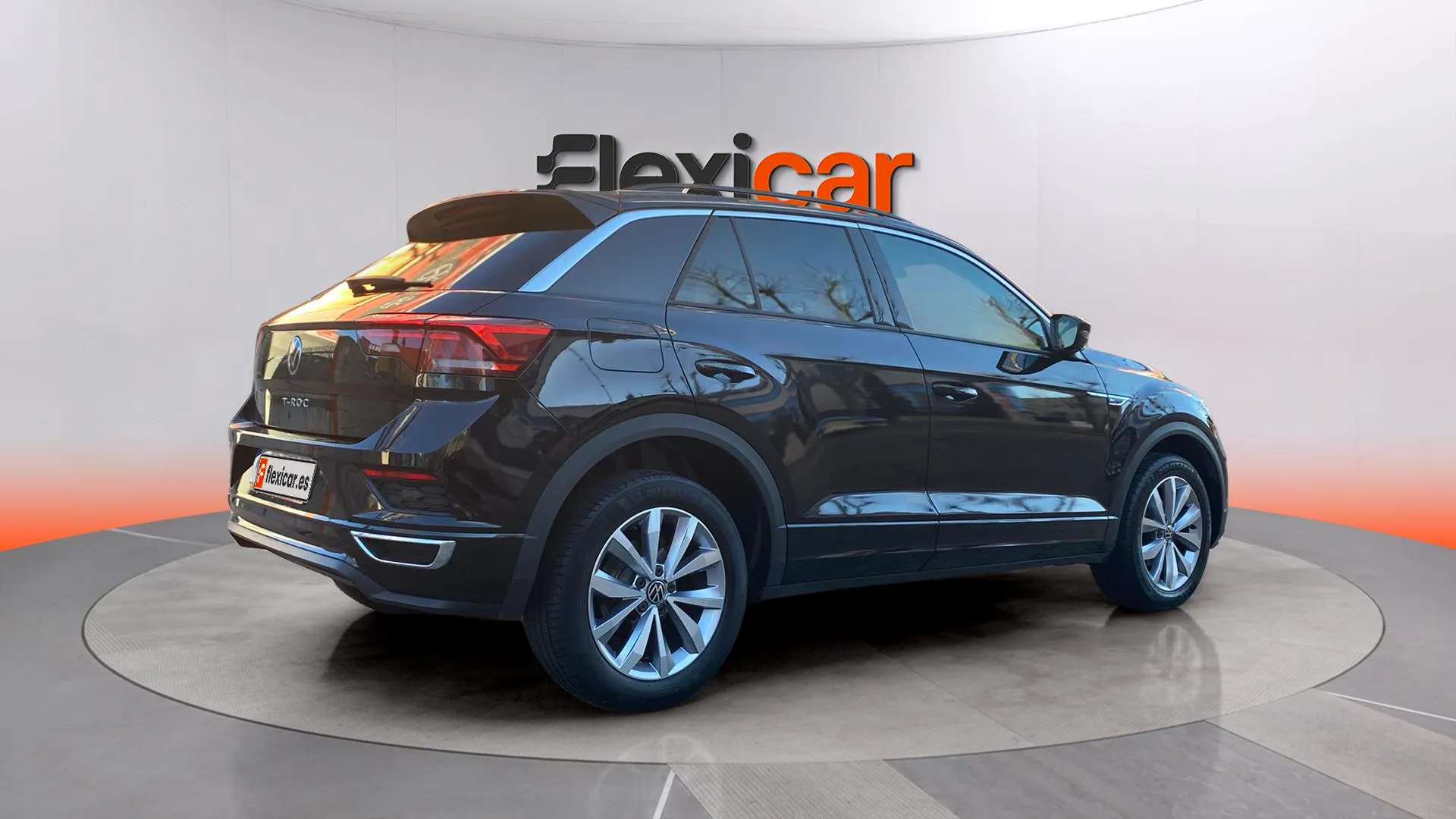 Volkswagen T-Roc R-Line 1.5 TSI DSG - foto 7