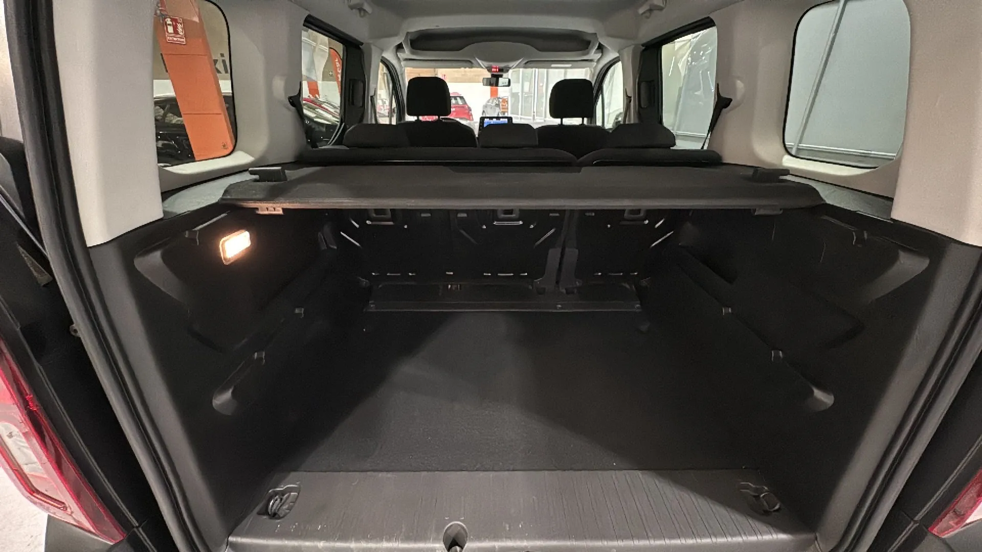 Citroën Berlingo Talla XL PureTech 110 Feel - foto 15
