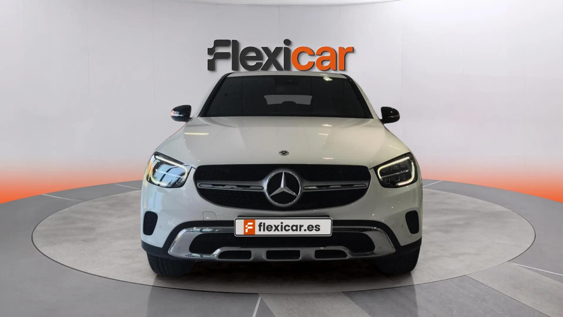 Mercedes-Benz GLC 300 e 4MATIC - foto 2