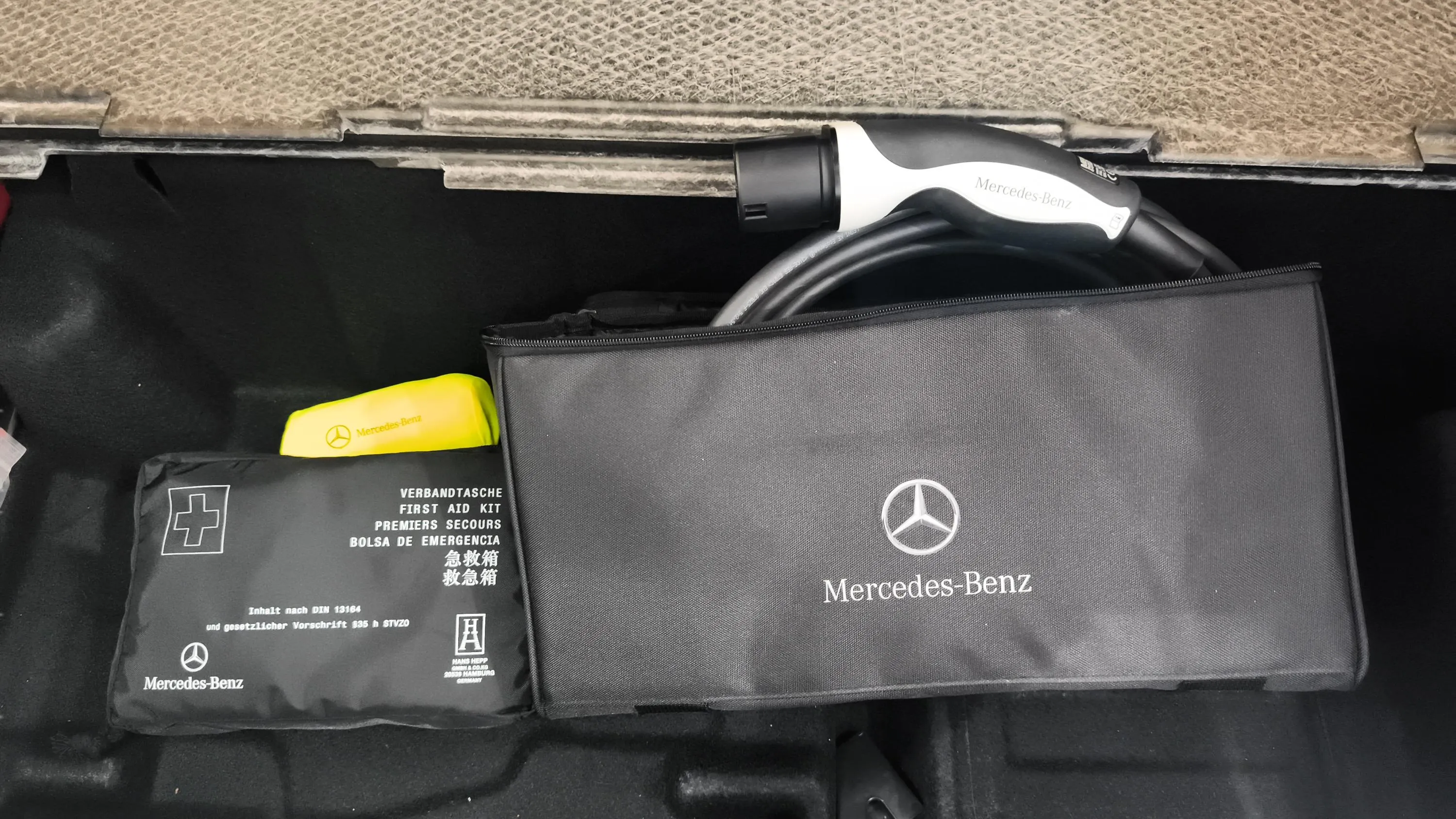 Mercedes-Benz GLC 300 e 4MATIC - foto 7