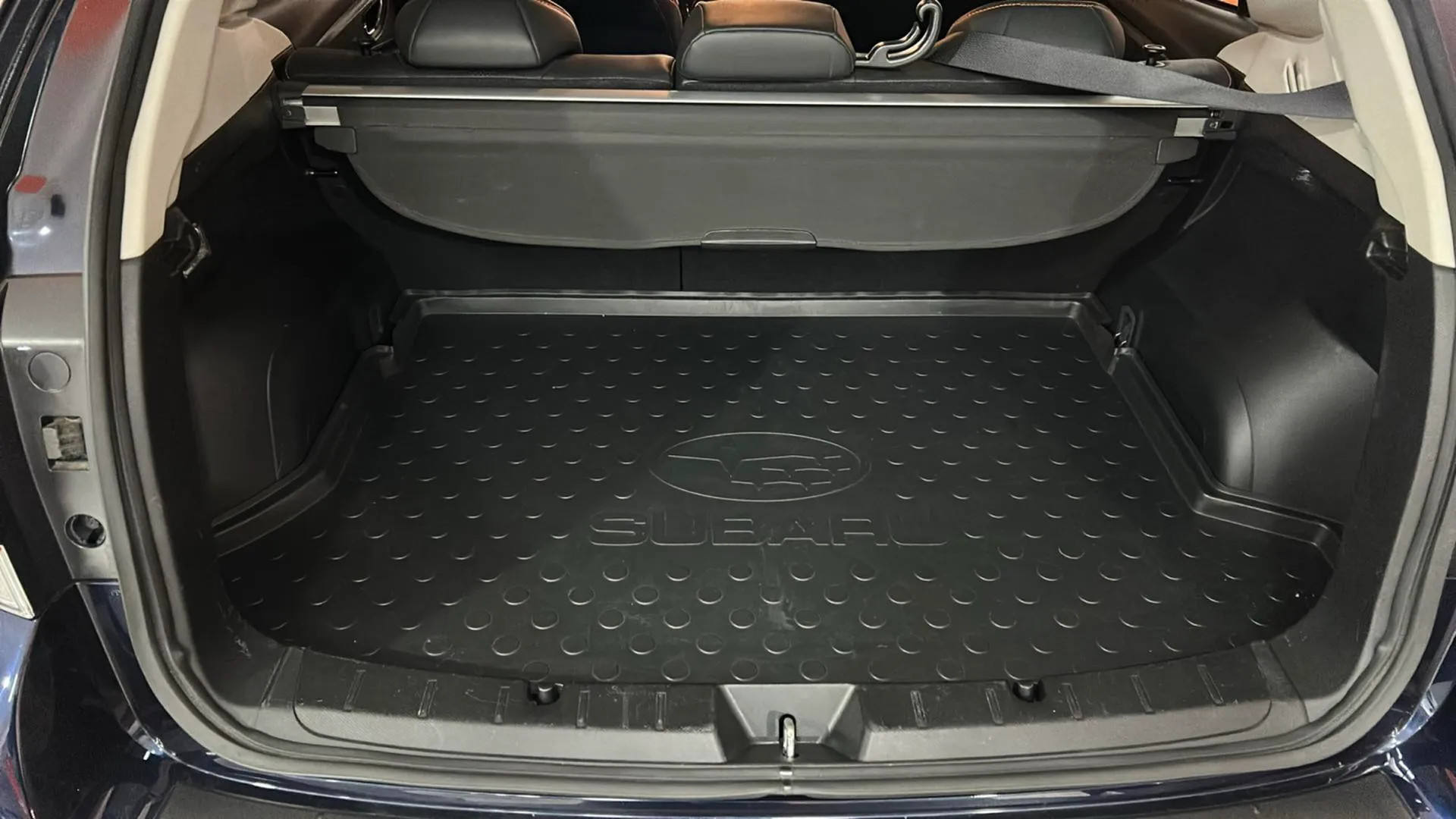 Subaru XV 2.0i Hybrid CVT Executive Plus - foto 23