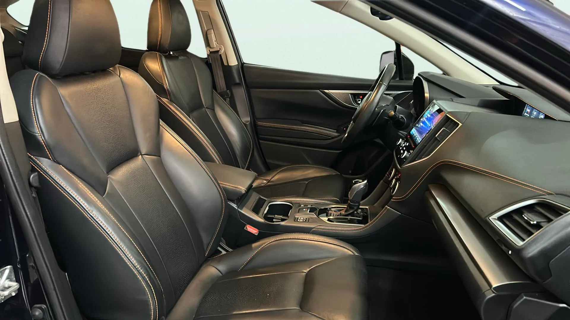 Subaru XV 2.0i Hybrid CVT Executive Plus - foto 14