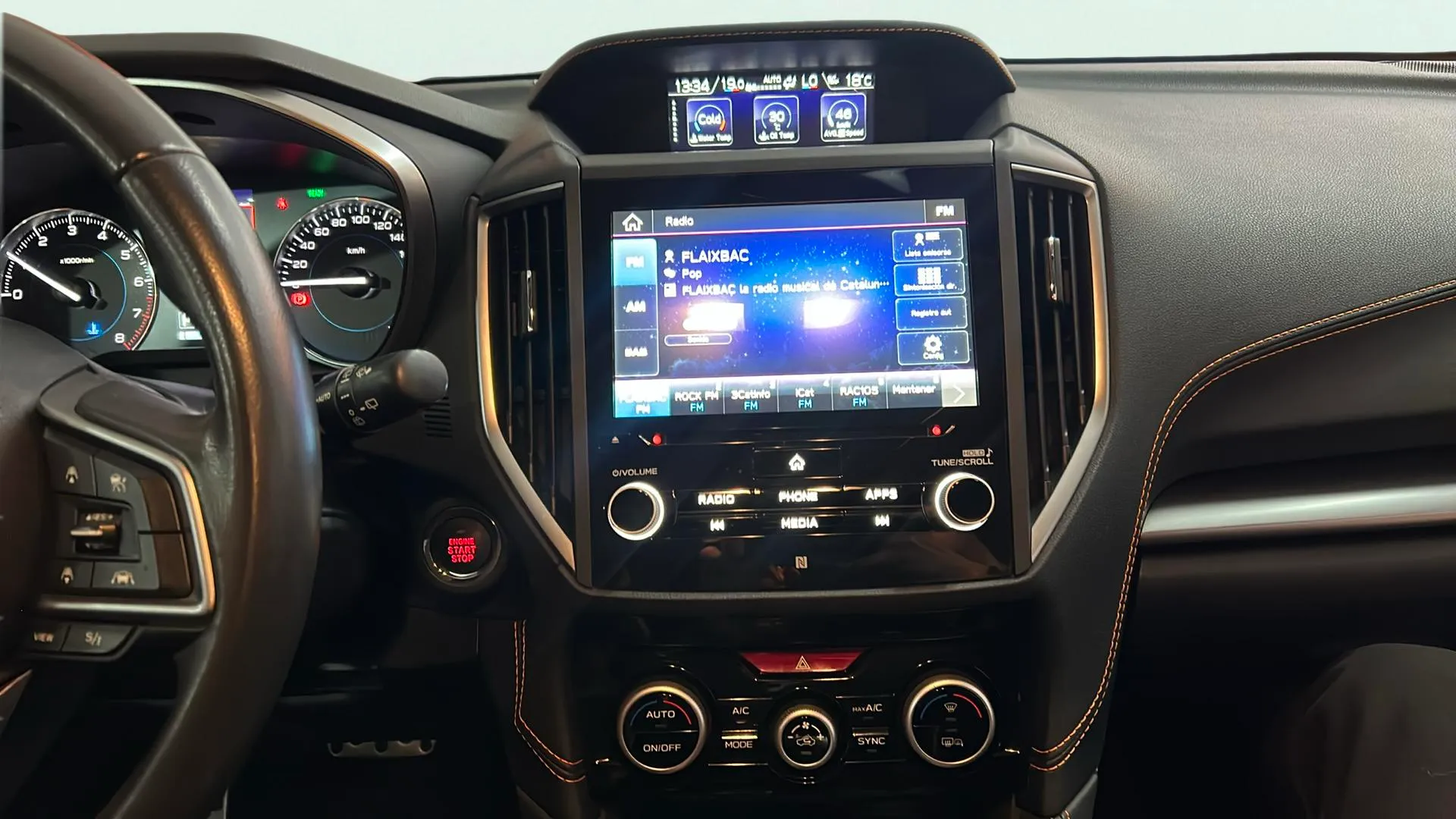 Subaru XV 2.0i Hybrid CVT Executive Plus - foto 12