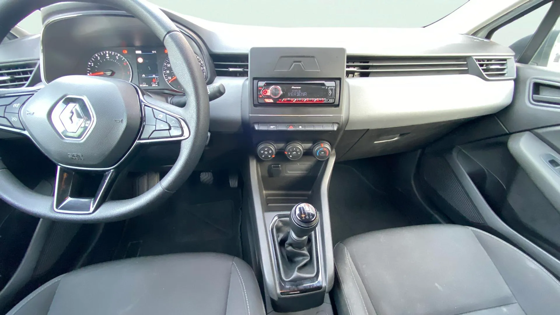 Renault Clio Authentic SCe - foto 11
