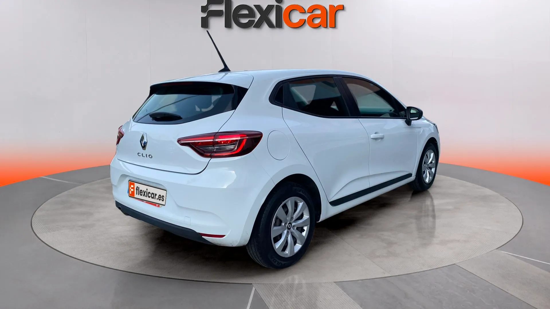 Renault Clio Authentic SCe - foto 7