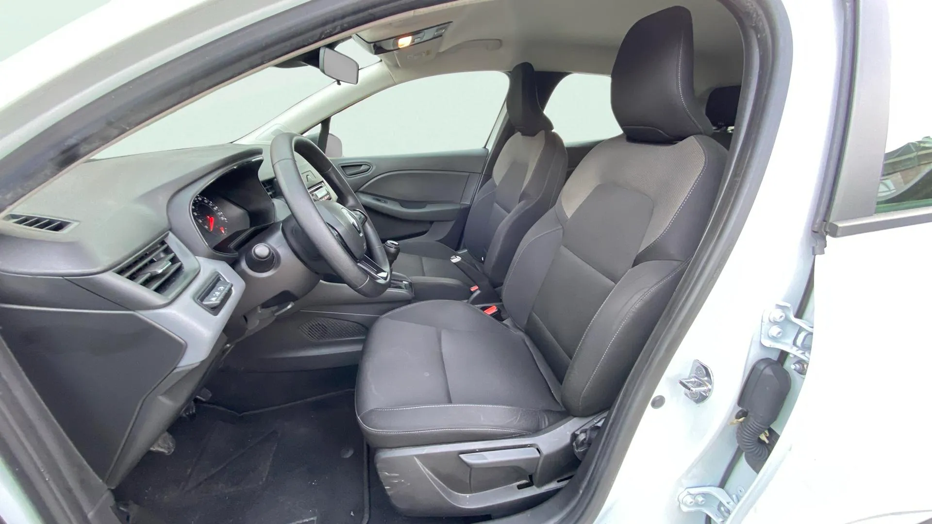 Renault Clio Authentic SCe - foto 14