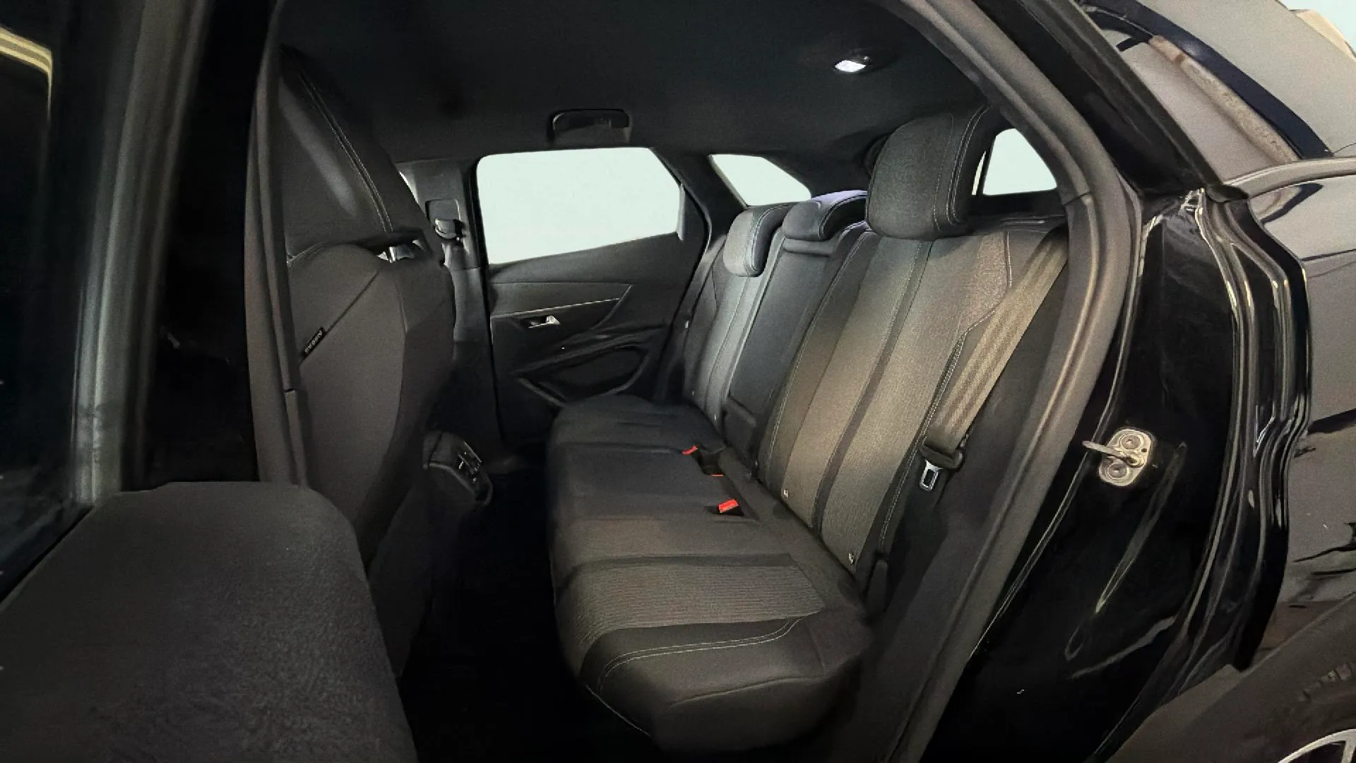 Peugeot 3008 1.2 PureTech Allure Pack - foto 20