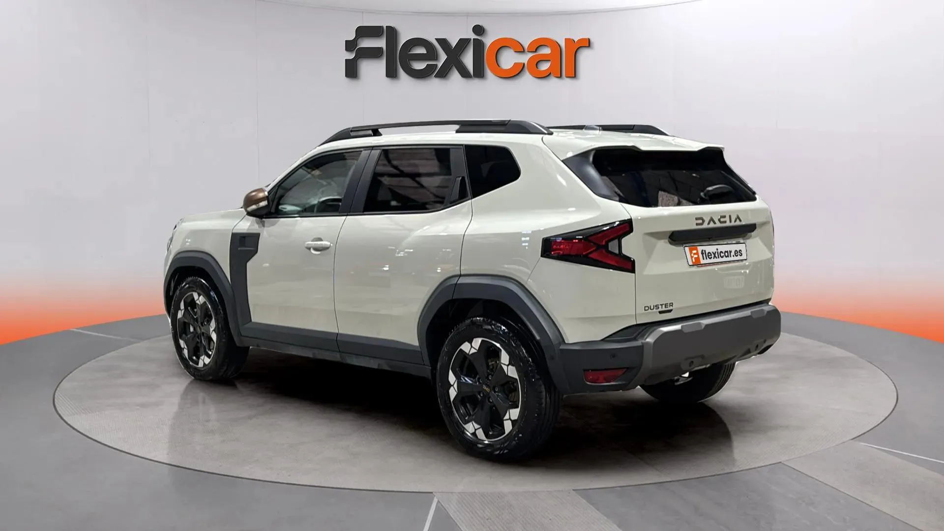 Dacia Duster Extreme Hybrid 4x2 - foto 5