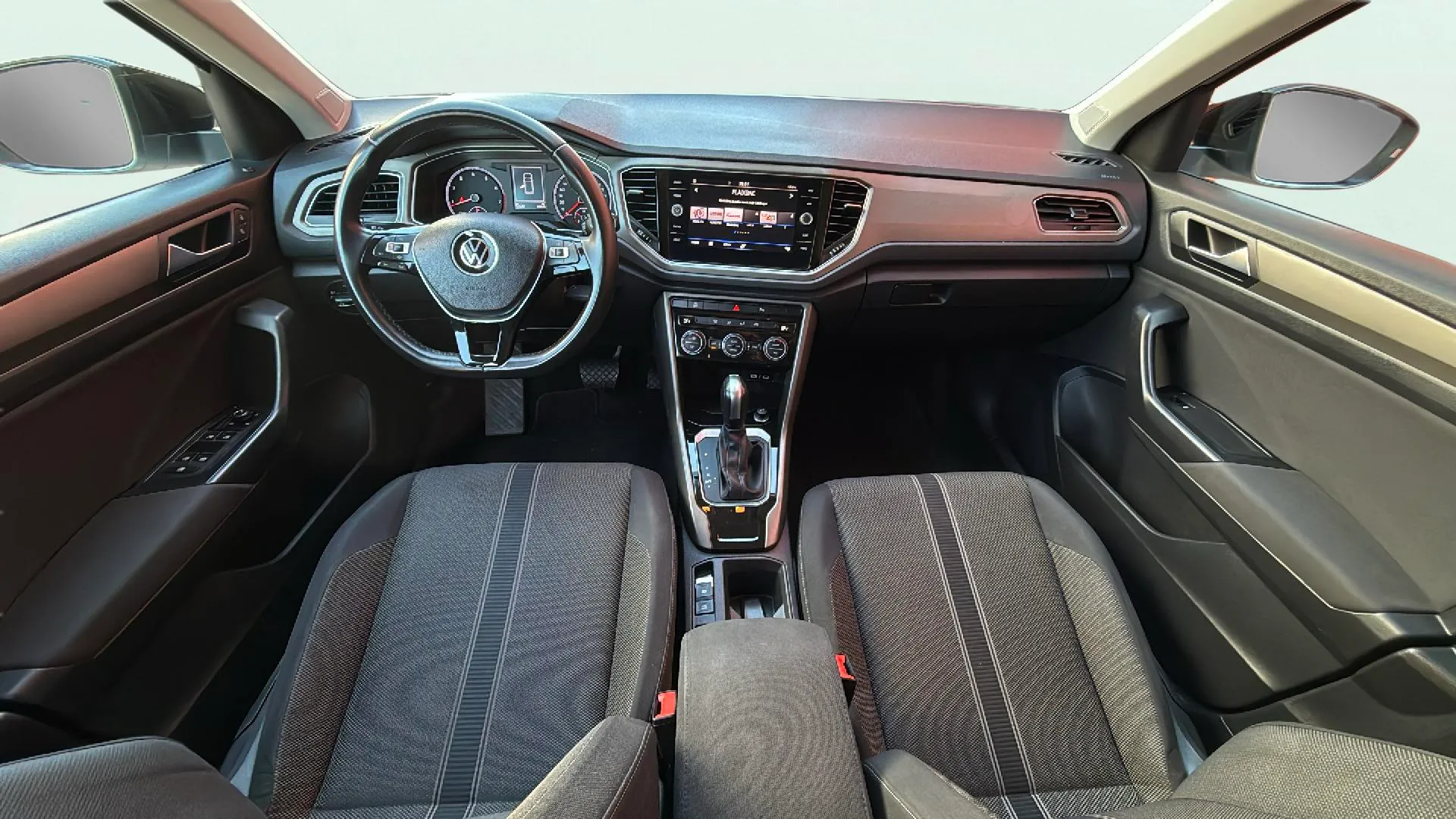 Volkswagen T-Roc Advance 1.5 TSI DSG - foto 9