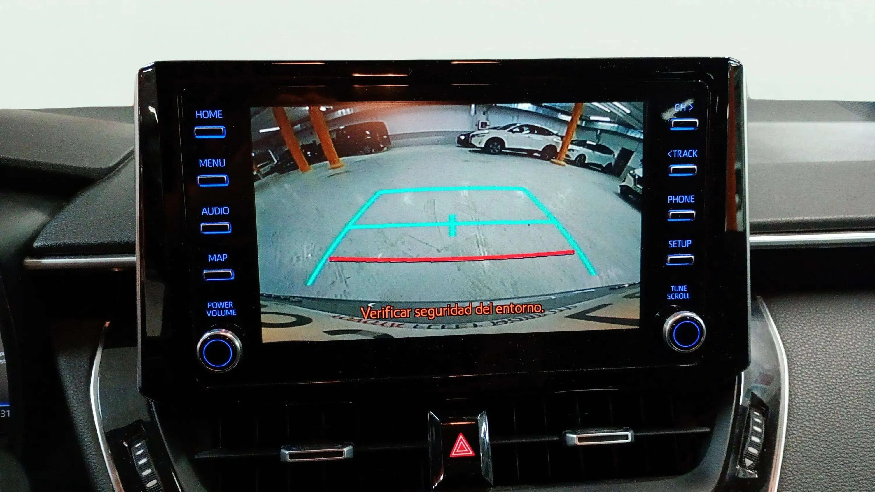 Toyota Corolla 1.8 125H Active E-CVT - foto 15