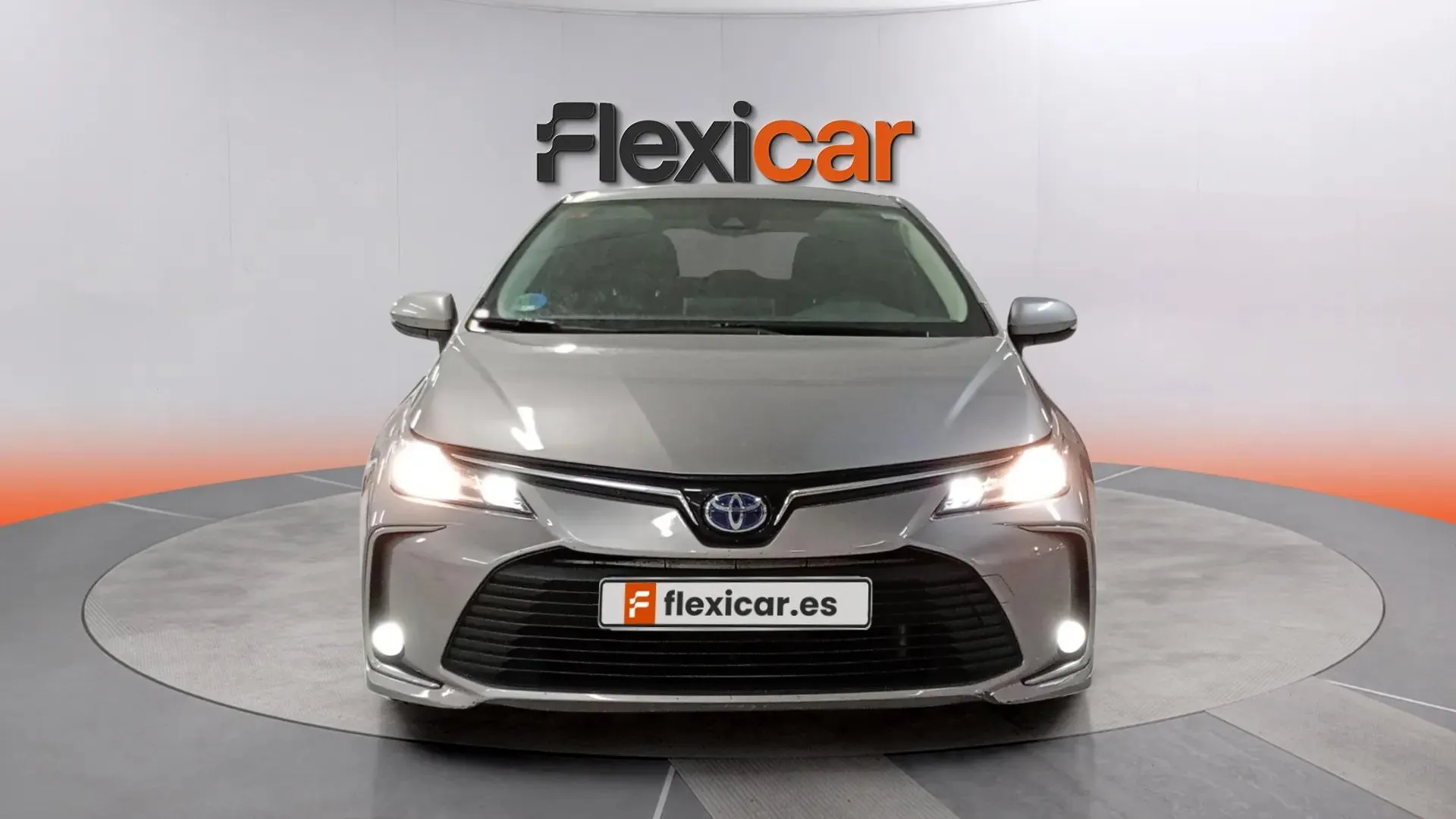 Toyota Corolla 1.8 125H Active E-CVT - foto 8