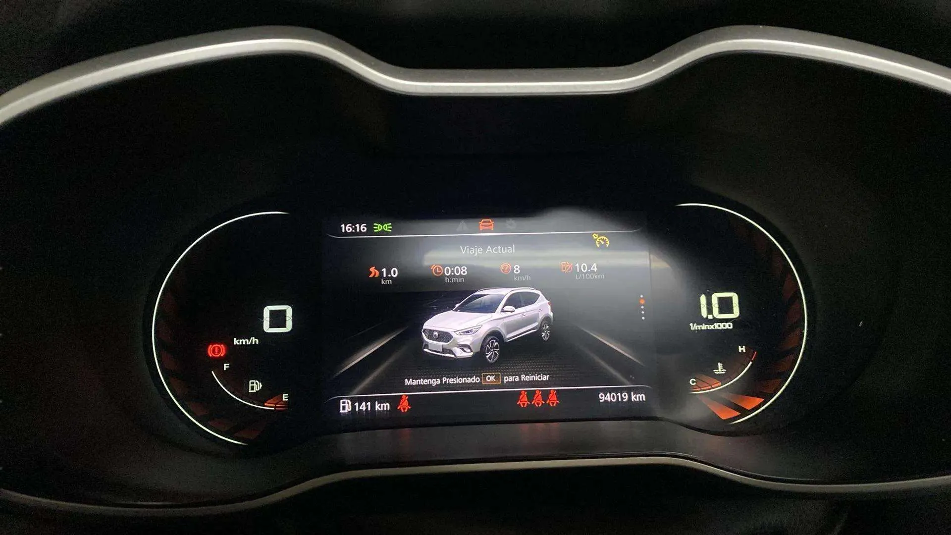 MG ZS 1.0T Luxury - foto 13