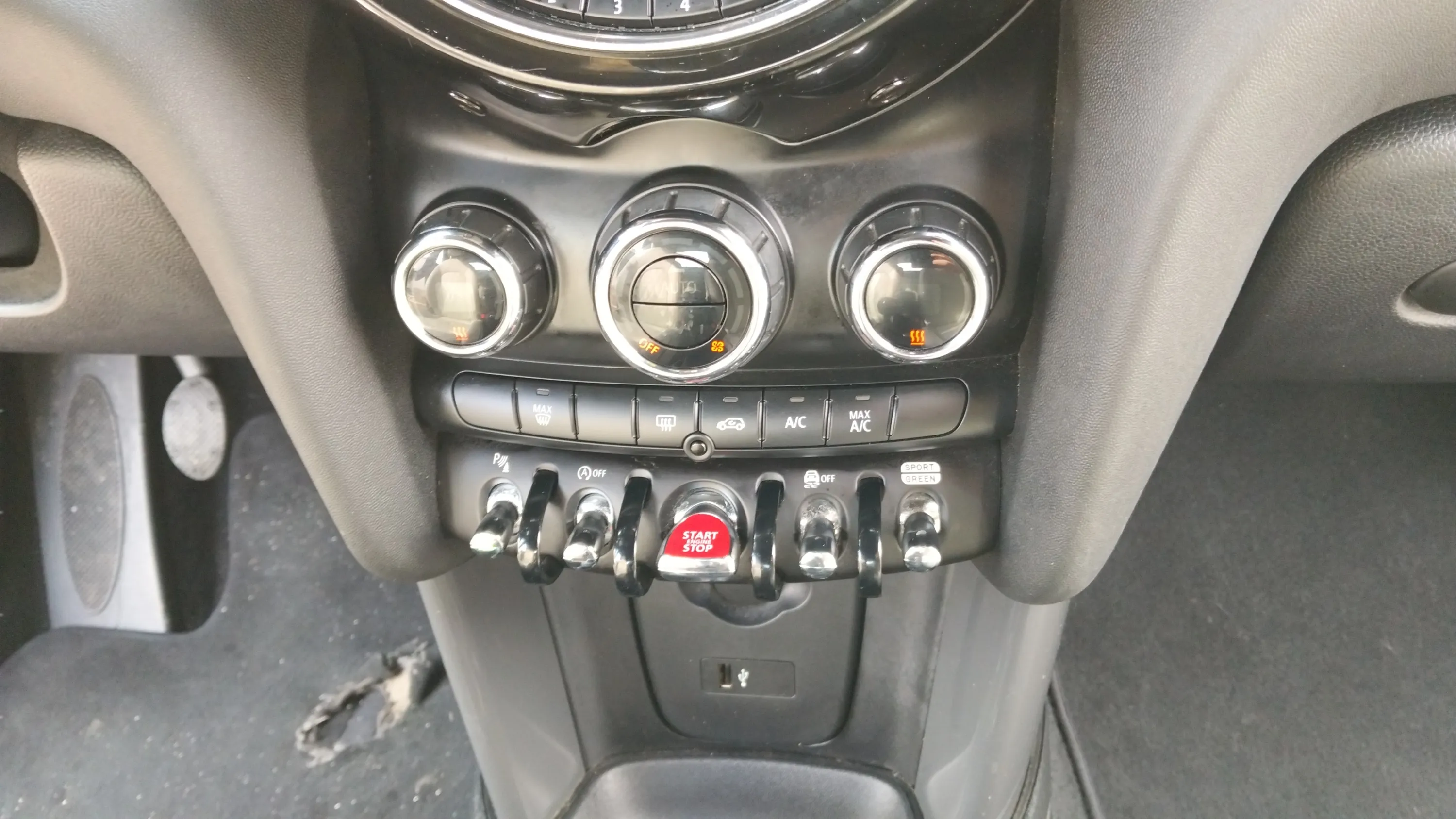 MINI Cooper Cabrio - foto 16