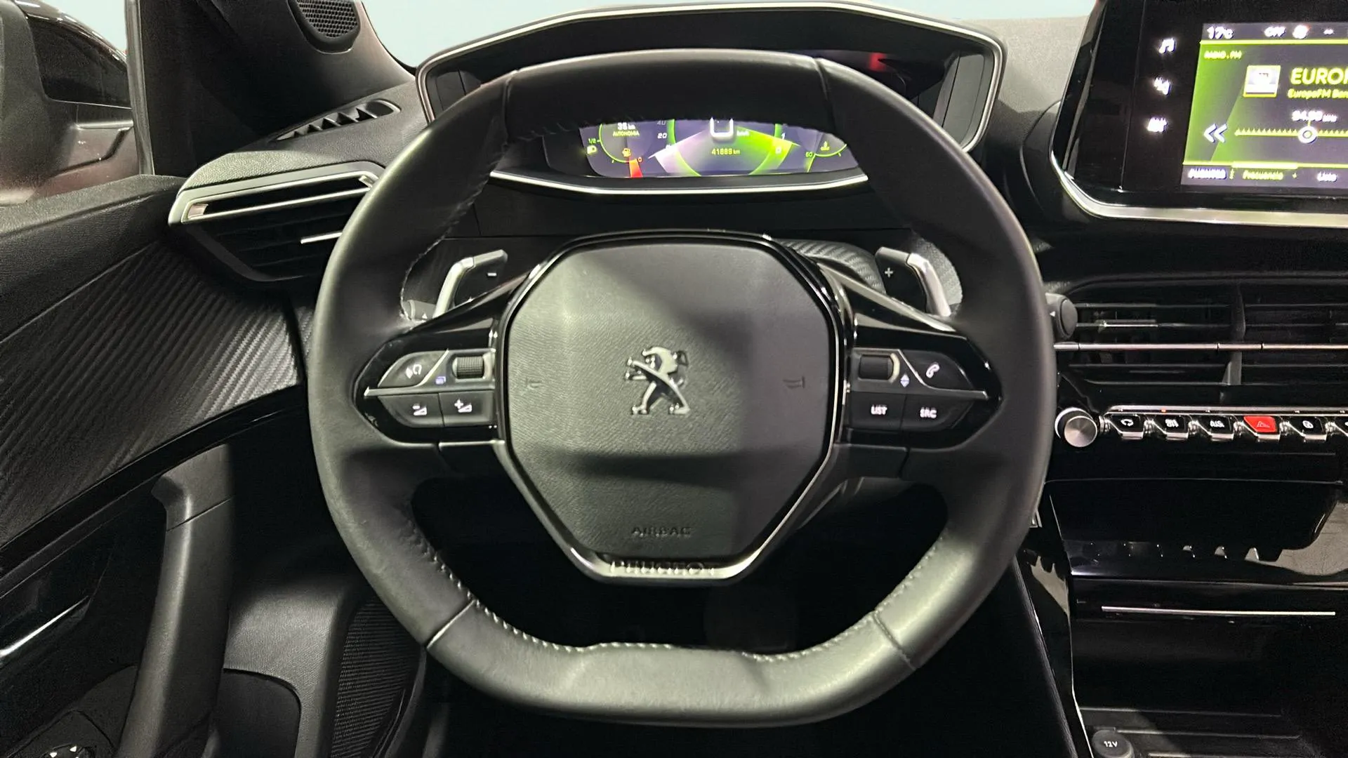 Peugeot 2008 Active Pack BlueHDi 130 EAT8 - foto 13