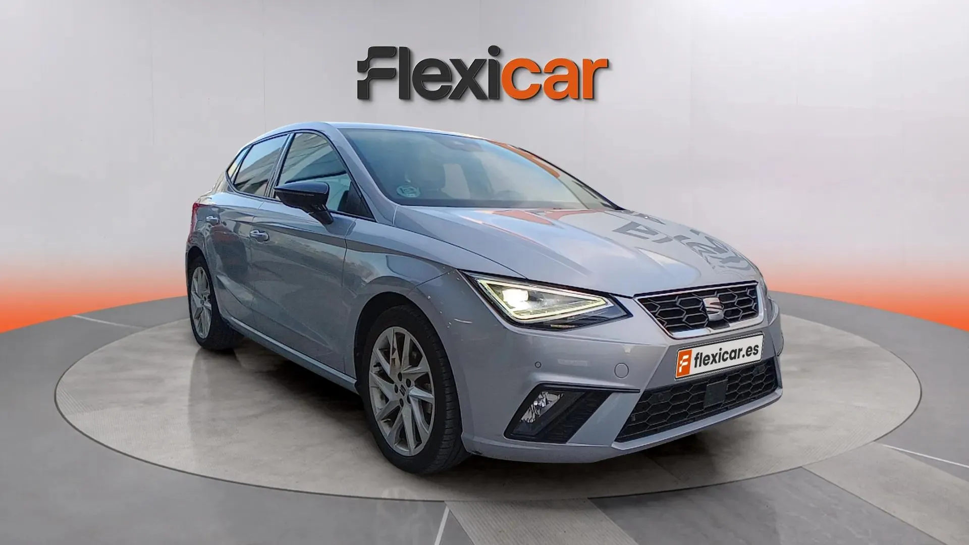 SEAT Ibiza 1.5 TSI DSG FR XL - foto 1