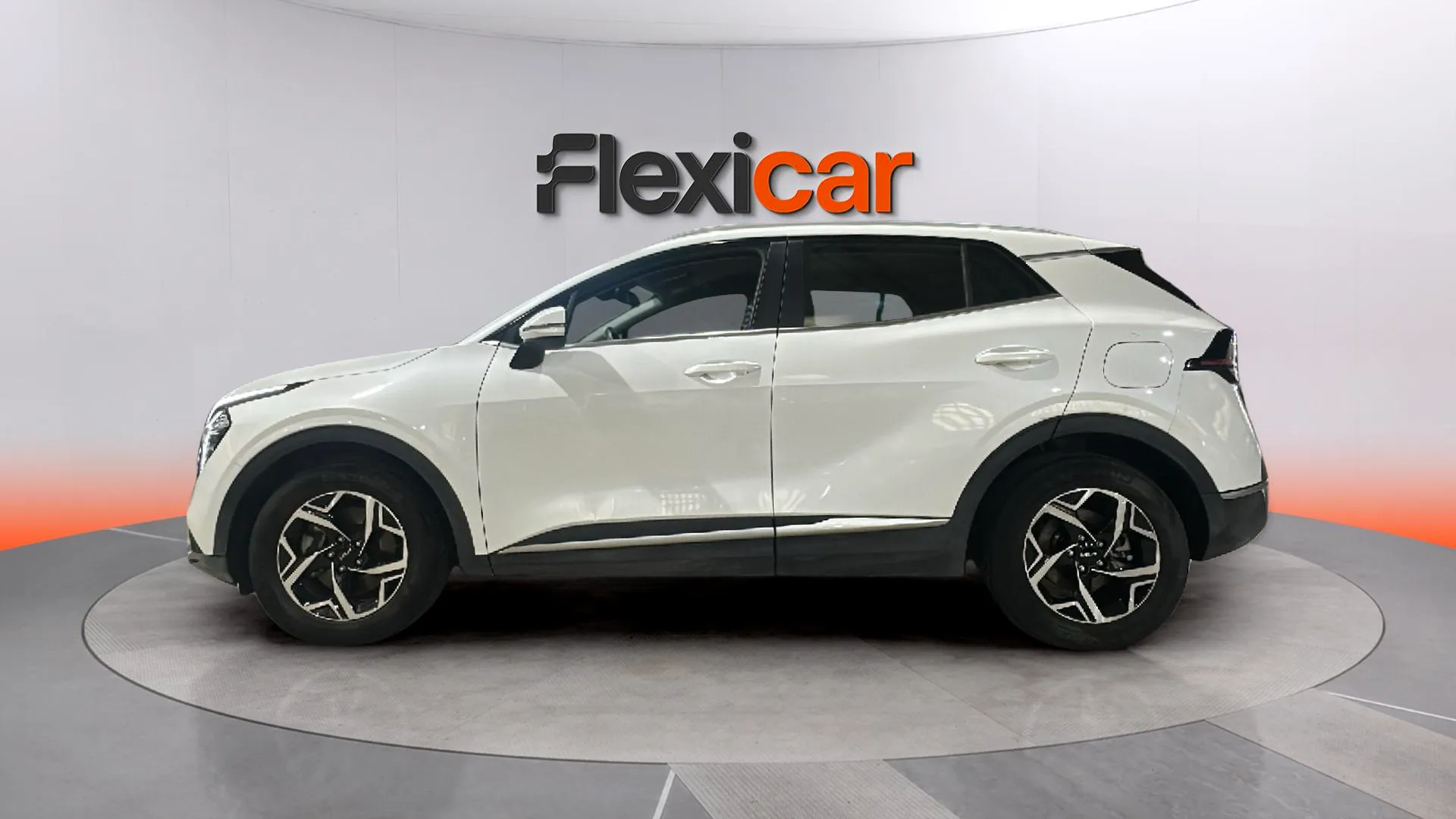 Kia Sportage 1.6 T-GDi MHEV Tech 4x2 DCT - foto 5