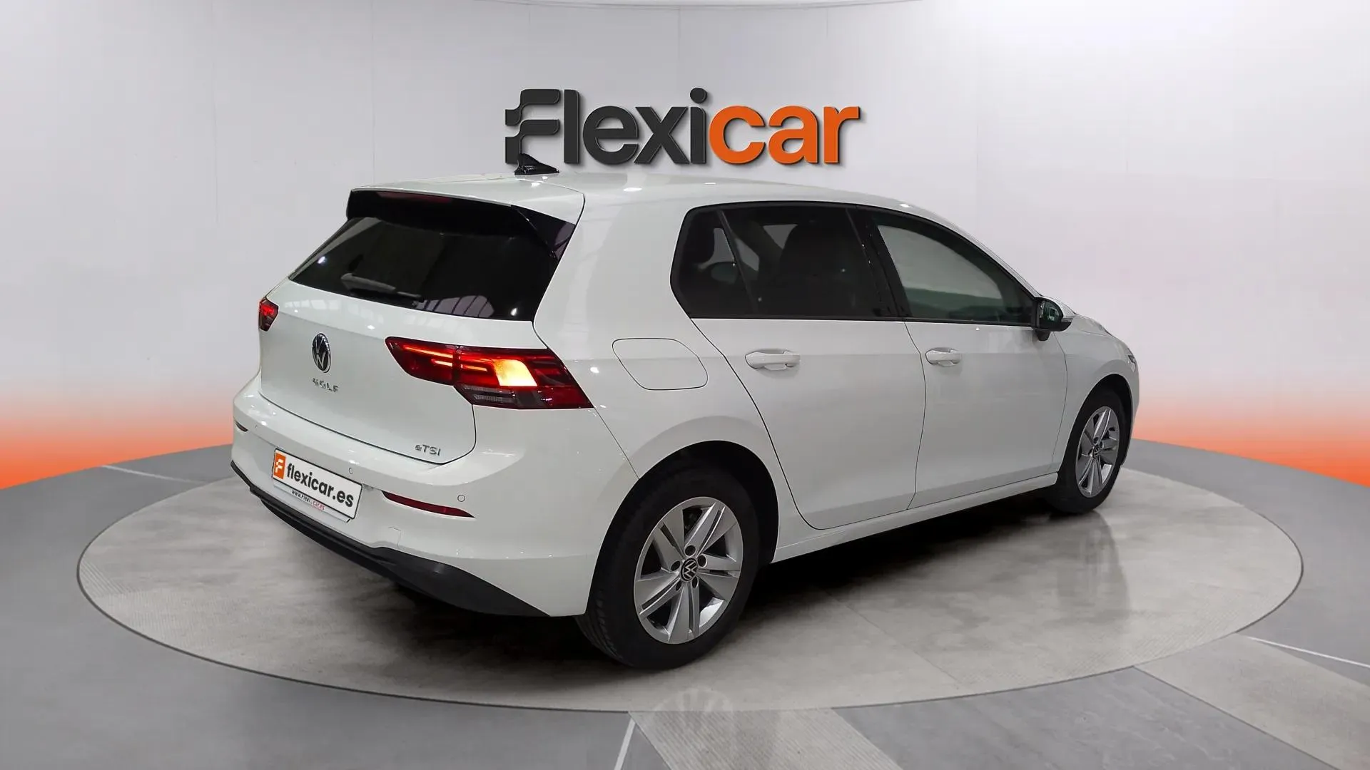Volkswagen Golf Life 1.0 eTSI DSG - foto 6
