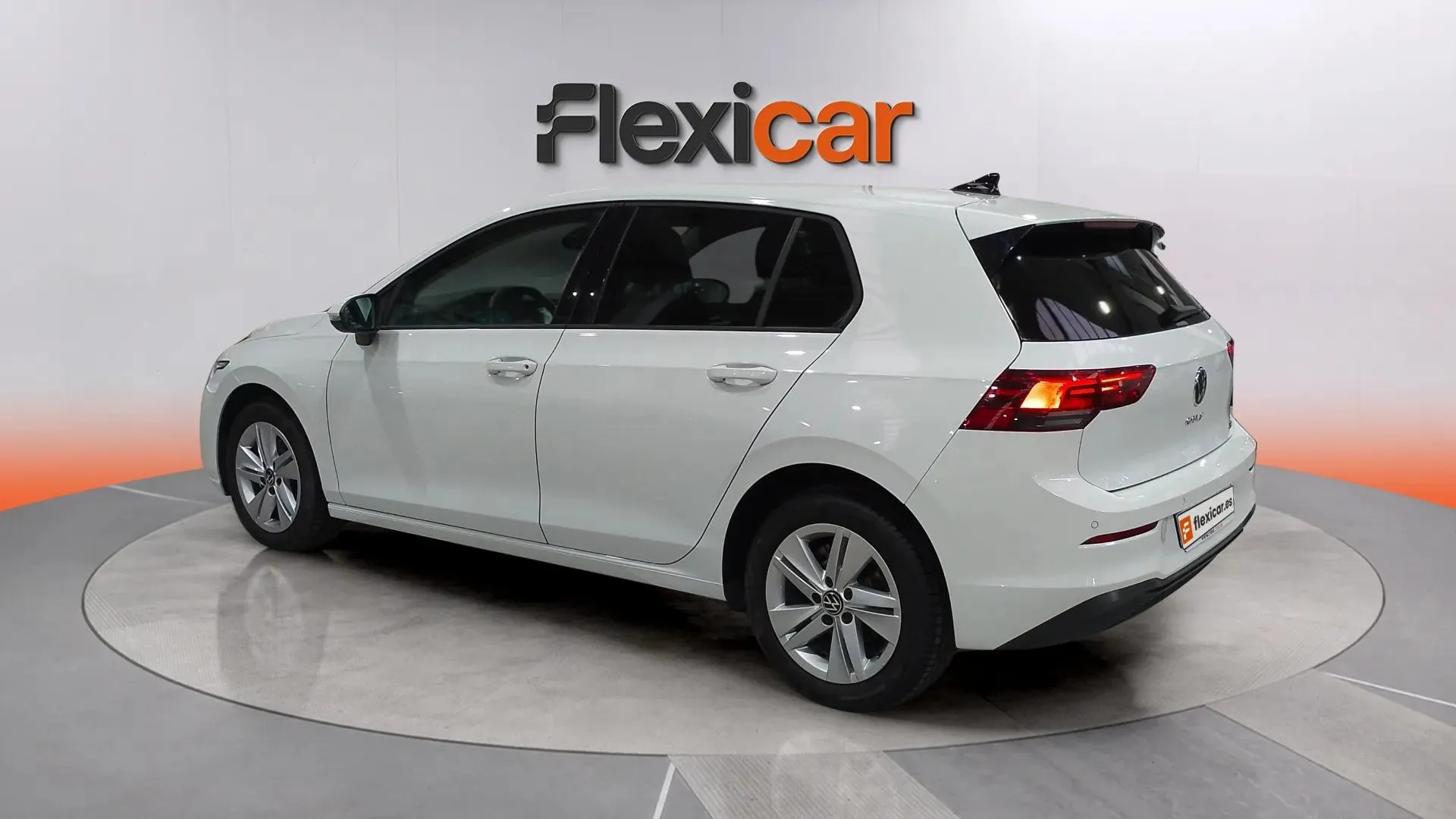 Volkswagen Golf Life 1.0 eTSI DSG - foto 9