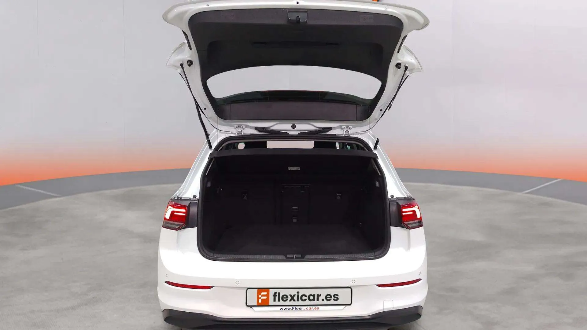 Volkswagen Golf Life 1.0 eTSI DSG - foto 16