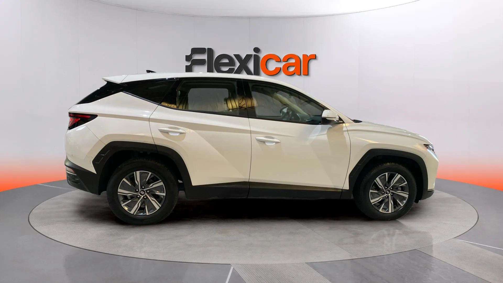 Hyundai Tucson 1.6 CRDi Klass - foto 8