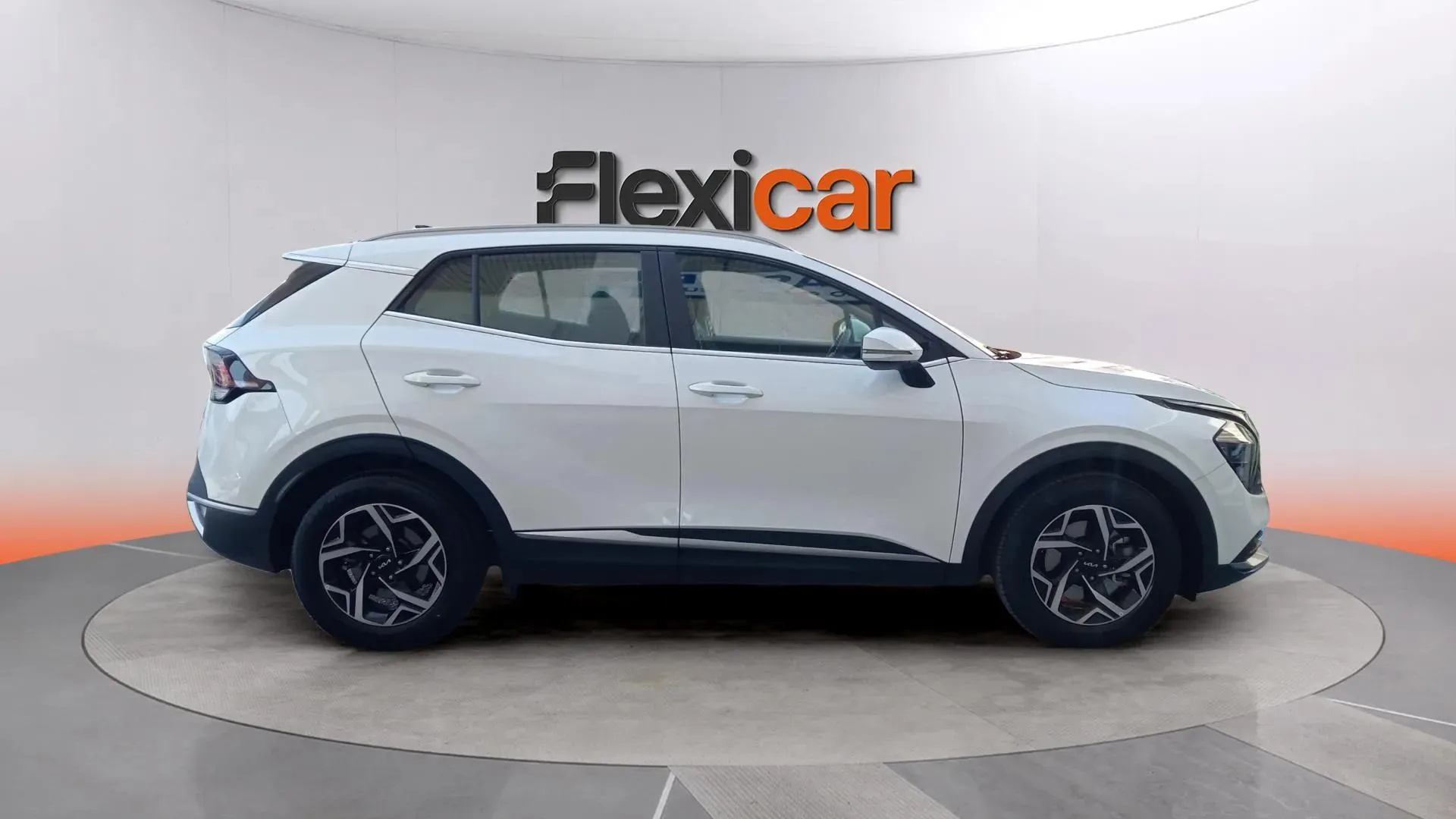 Kia Sportage 1.6 CRDi MHEV Business 4x2 DCT - foto 3