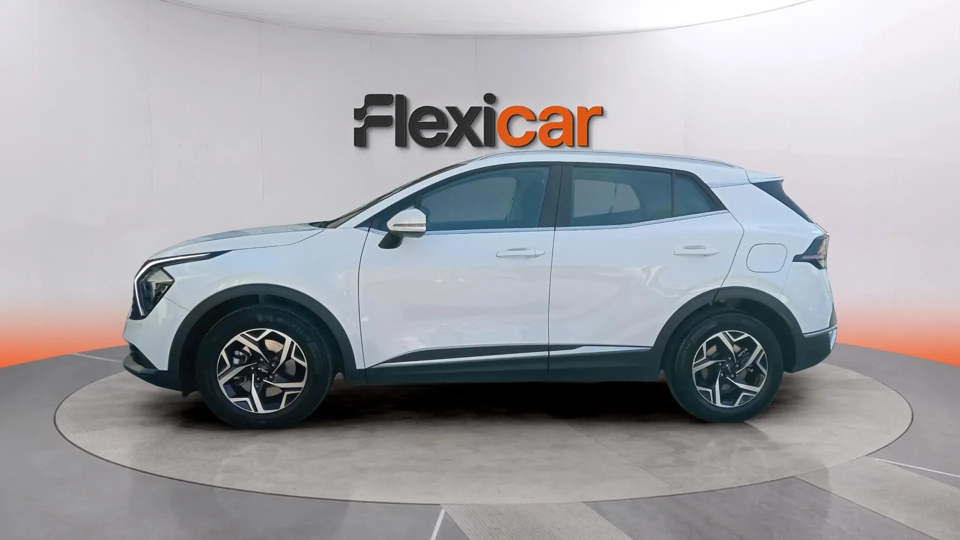 Kia Sportage 1.6 CRDi MHEV Business 4x2 DCT - foto 4