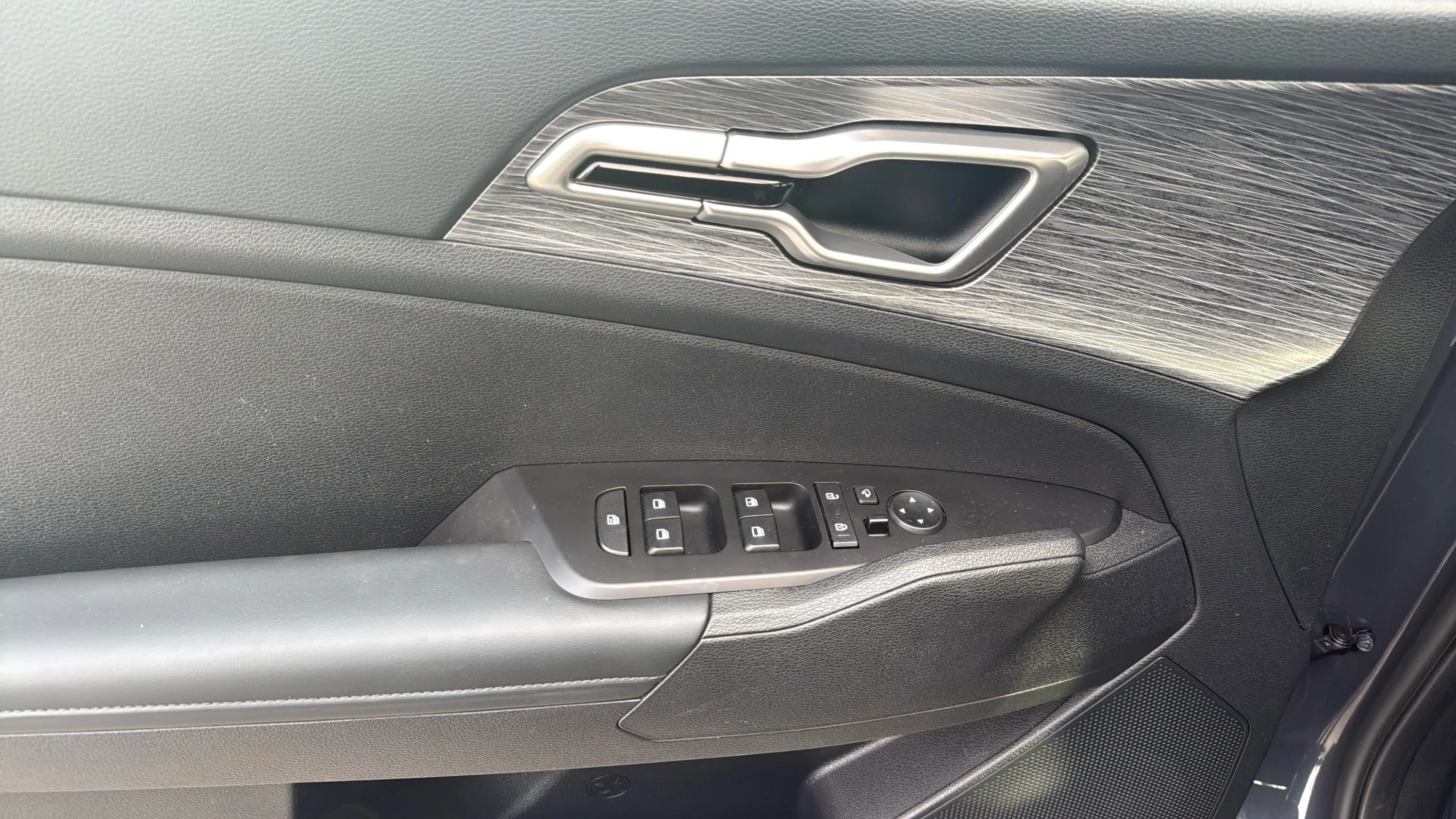 Kia Sportage 1.6 T-GDi MHEV Tech 4x2 DCT - foto 15