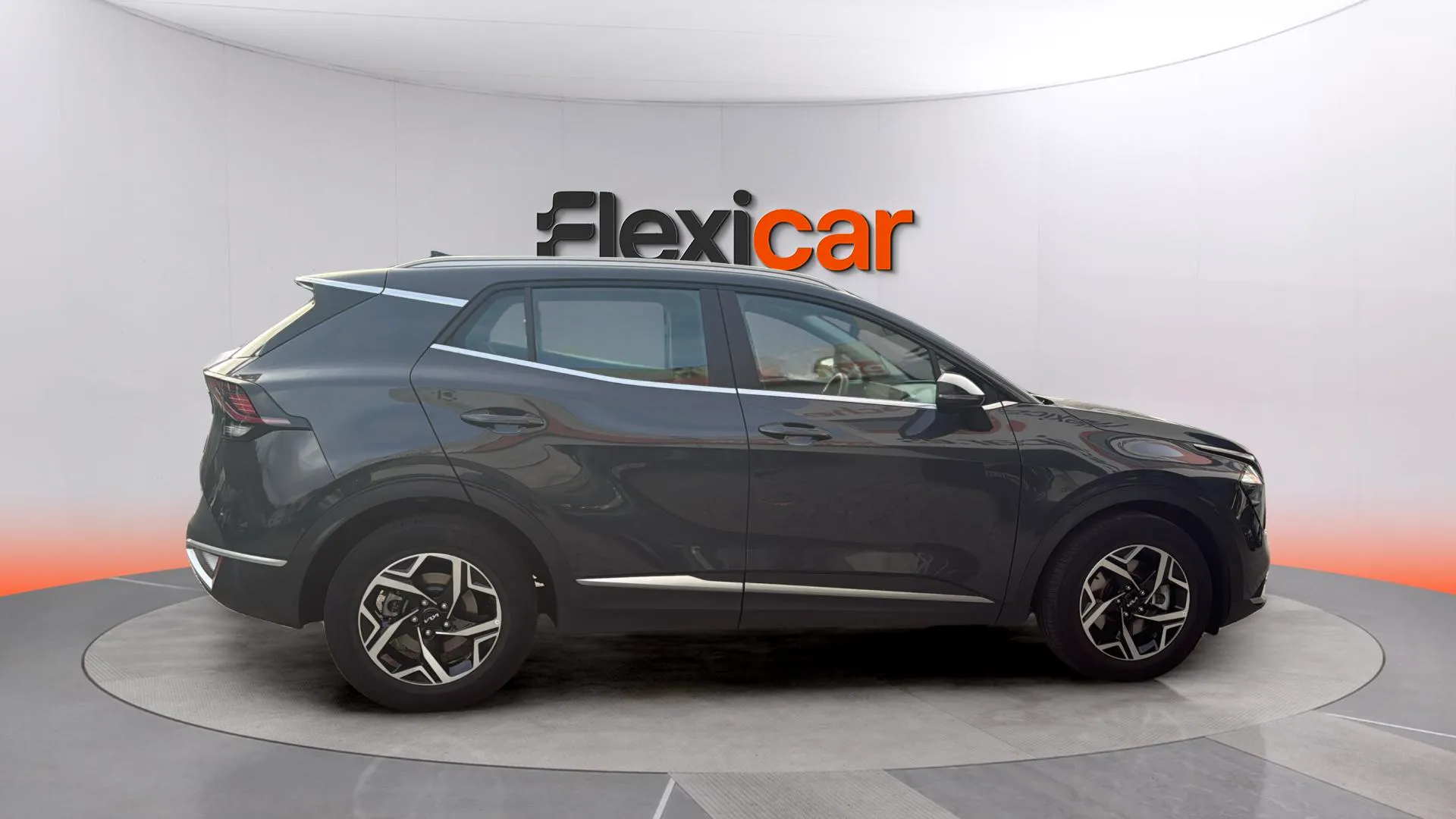 Kia Sportage 1.6 T-GDi MHEV Tech 4x2 DCT - foto 4