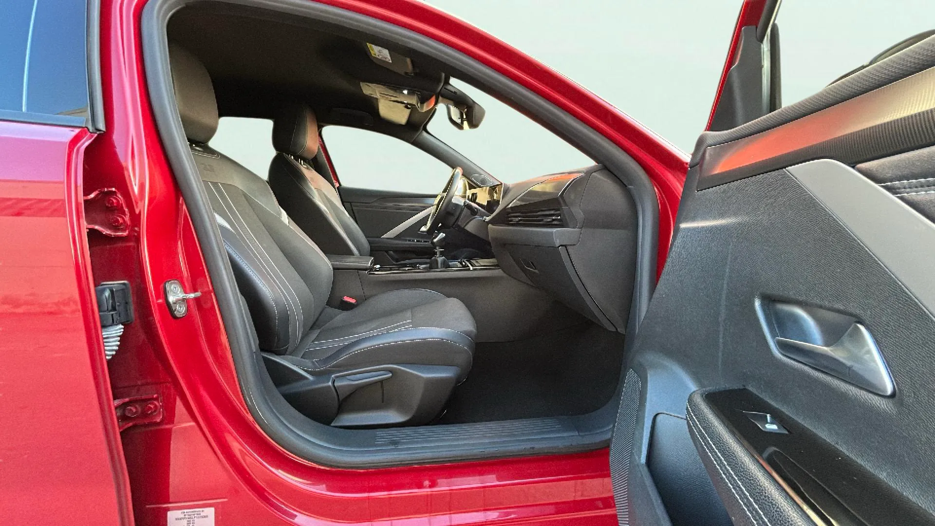 Opel Astra 1.2T XHT Elegance - foto 15