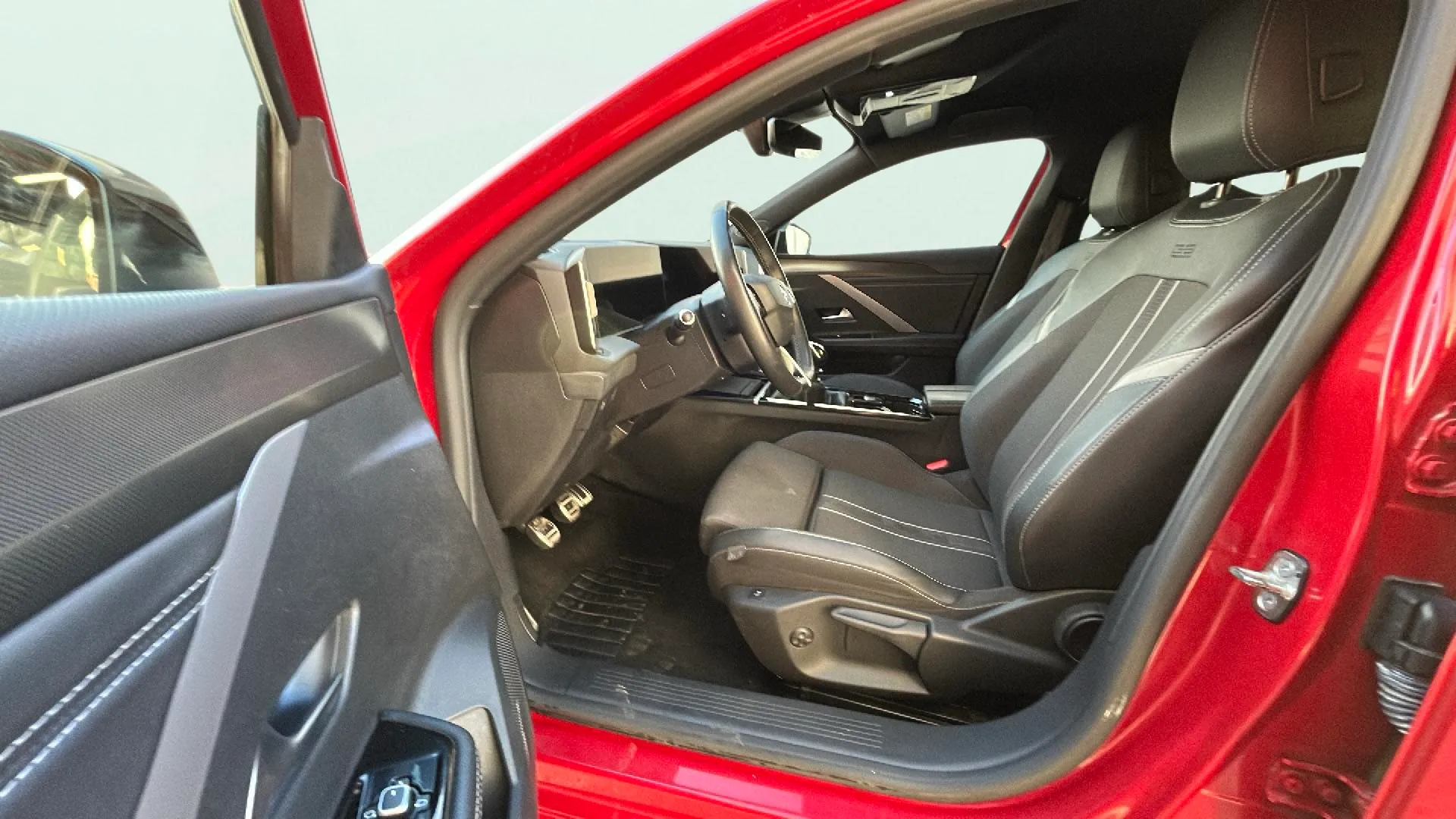 Opel Astra 1.2T XHT Elegance - foto 14