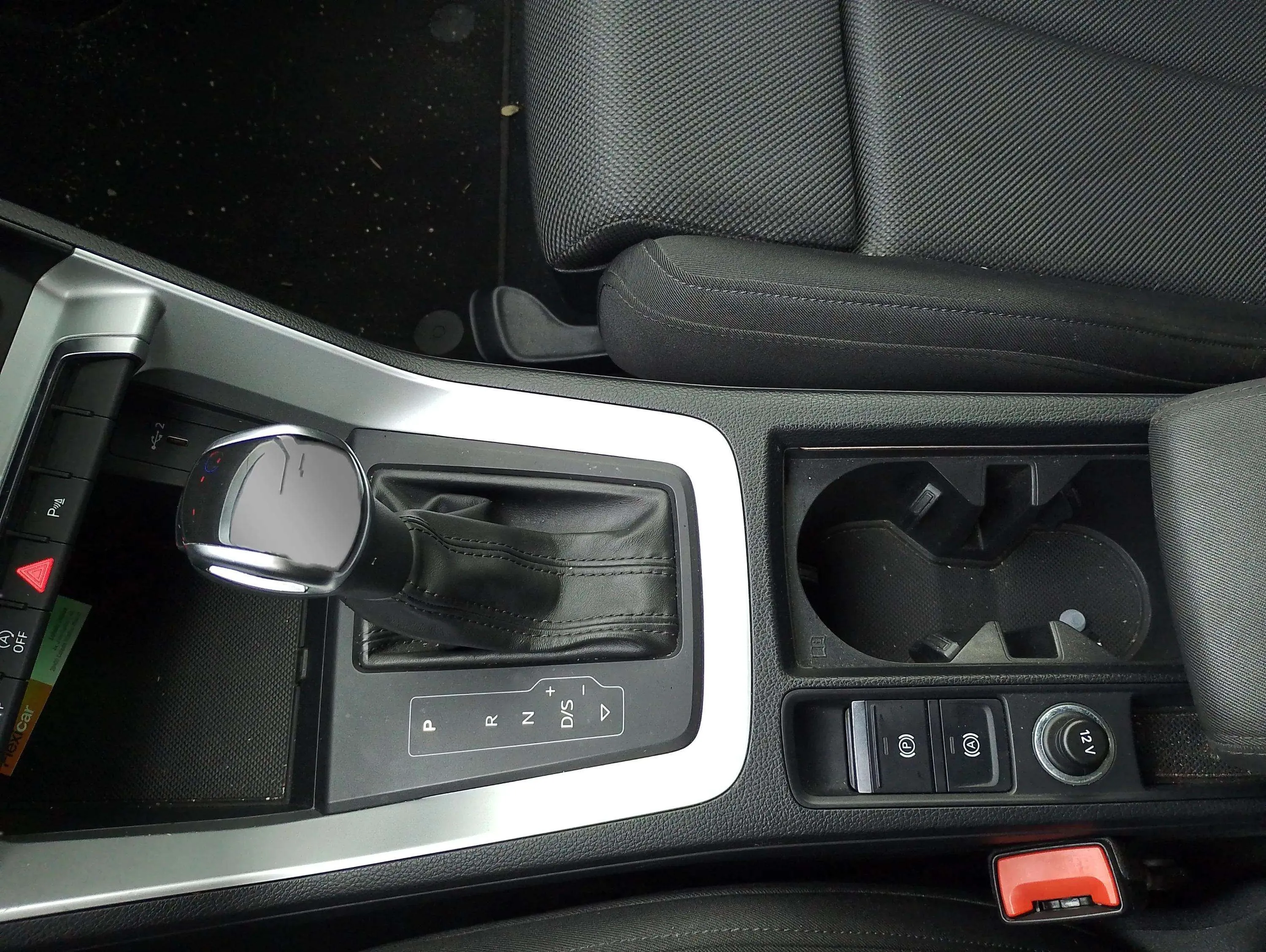 Audi Q3 45 TFSI S tronic Quattr Black Line - foto 17