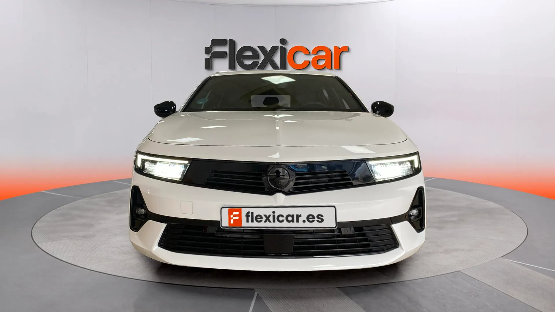 Opel Astra 1.2T XHL Edition - foto 2