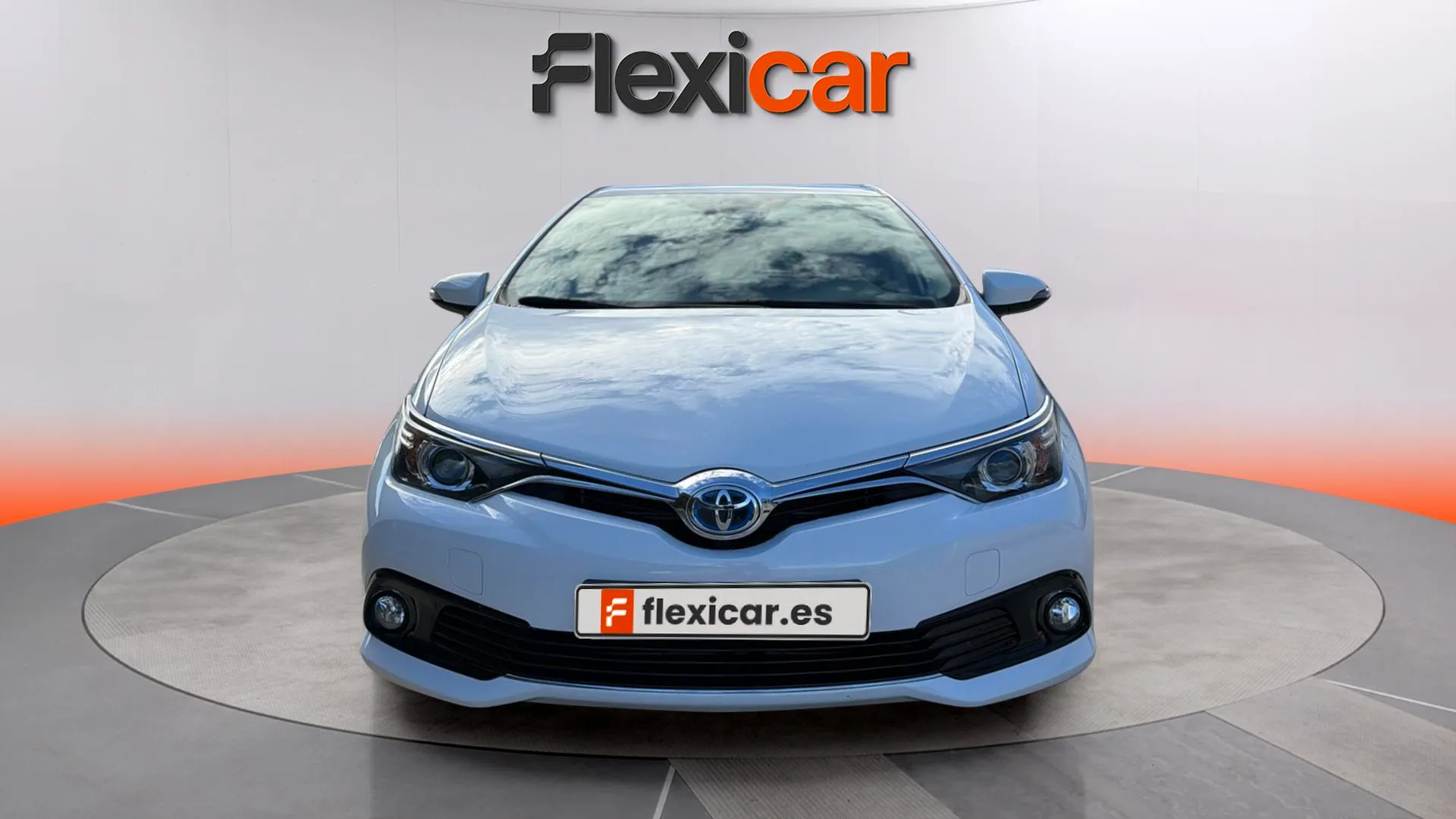 Toyota Auris 1.8 140H Hybrid Active - foto 2