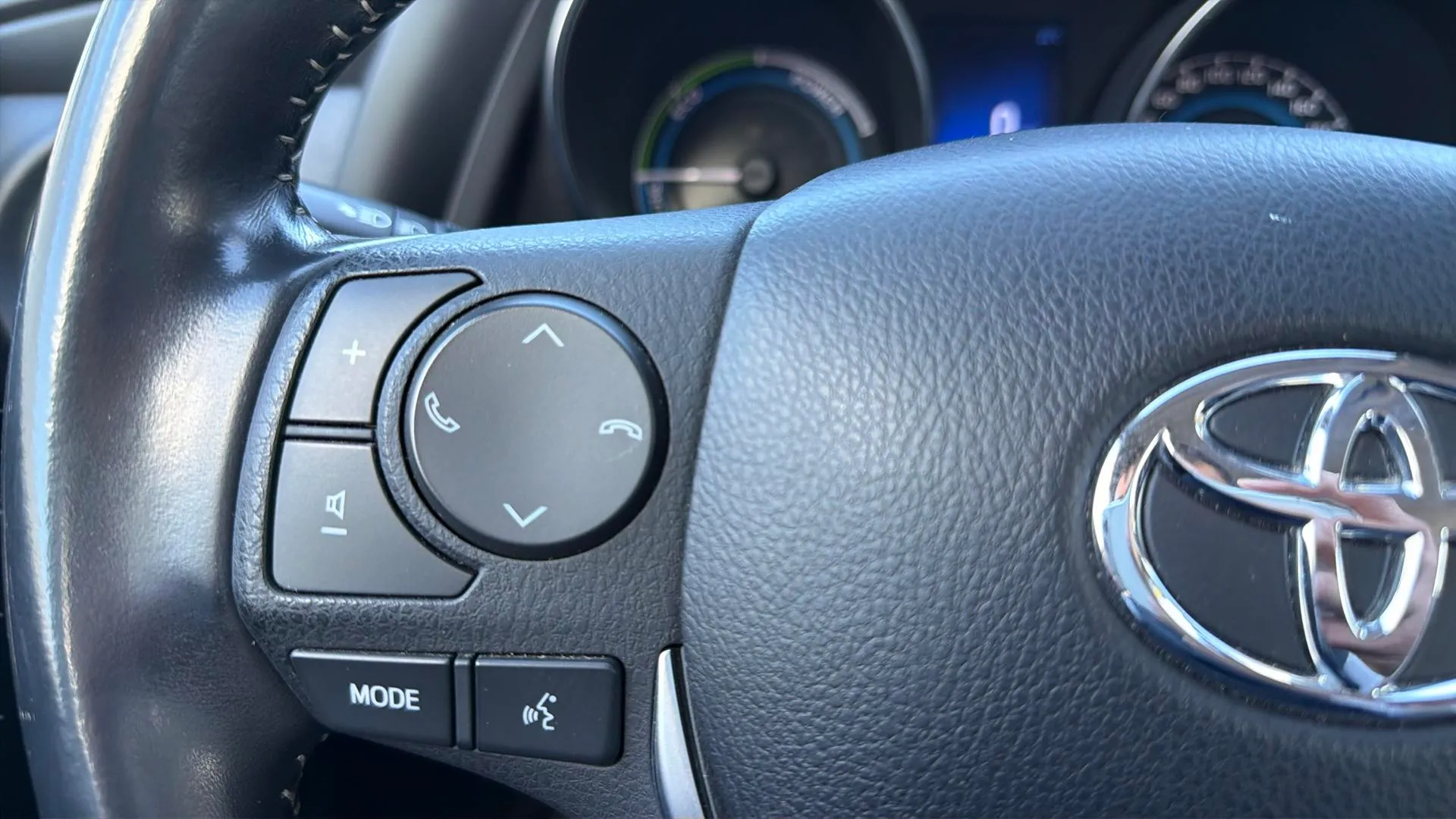 Toyota Auris 1.8 140H Hybrid Active - foto 10