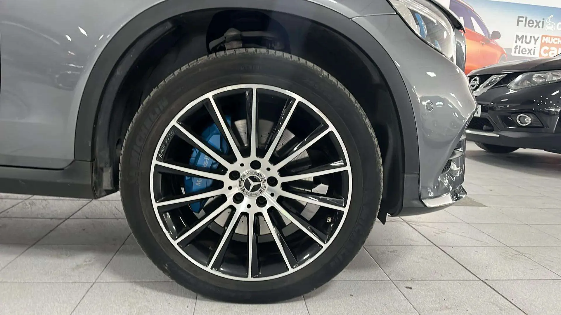 Mercedes-Benz GLC 350 e 4MATIC - foto 8